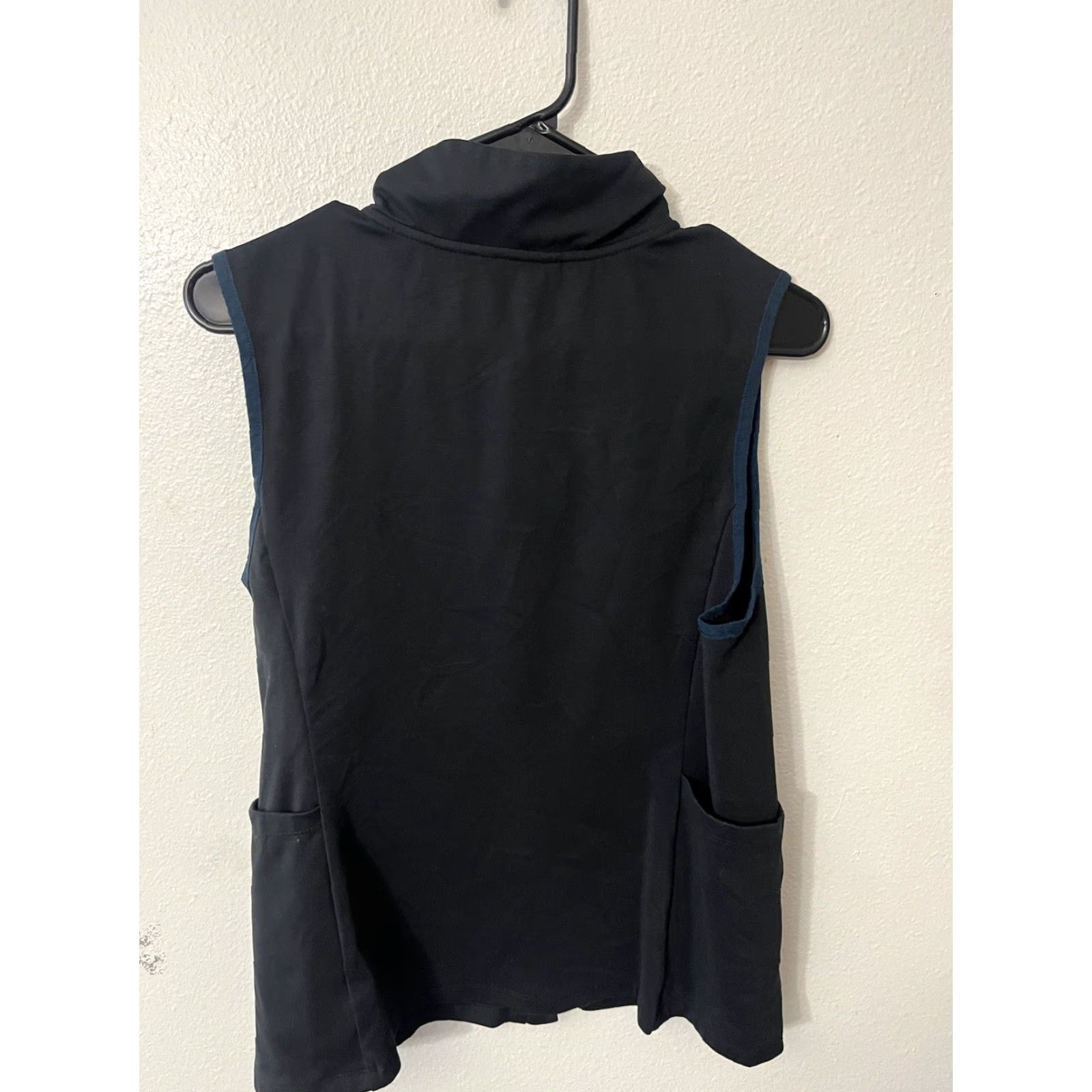 Eddie Bauer Eddie Bauer Vest Men Medium Black Full Zip Pockets Outdoor Hiking Mens Size US M / EU 48-50 / 2 - 3 Thumbnail