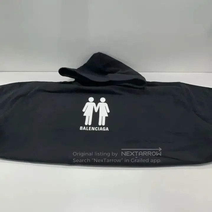 Balenciaga Balenciaga PRIDE 22 Black Logo Hoodie. Size US XXS / EU 40 - 3 Thumbnail