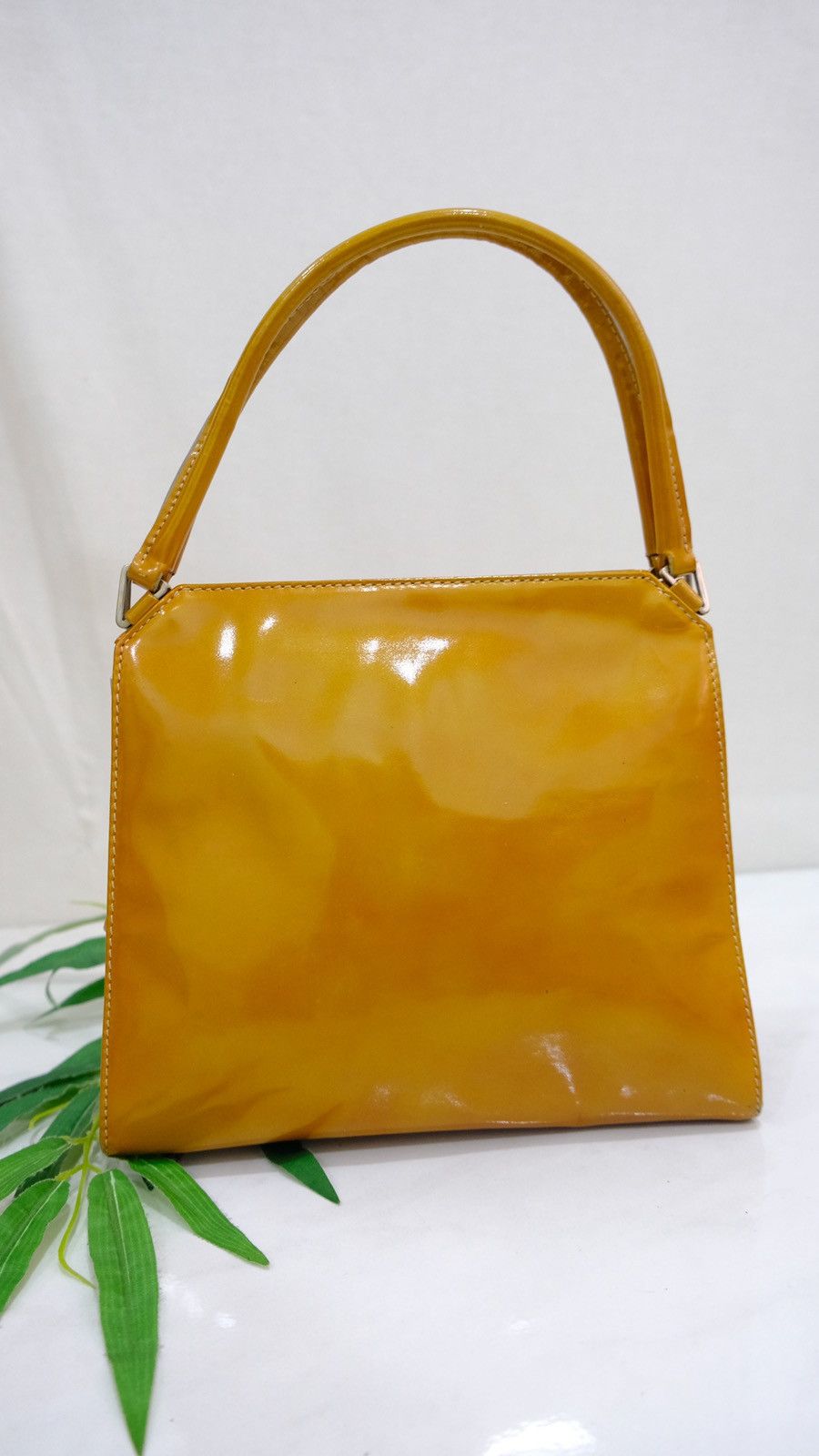 Prada Authentic Prada handbag yellow pattern leather Size ONE SIZE - 3 Thumbnail