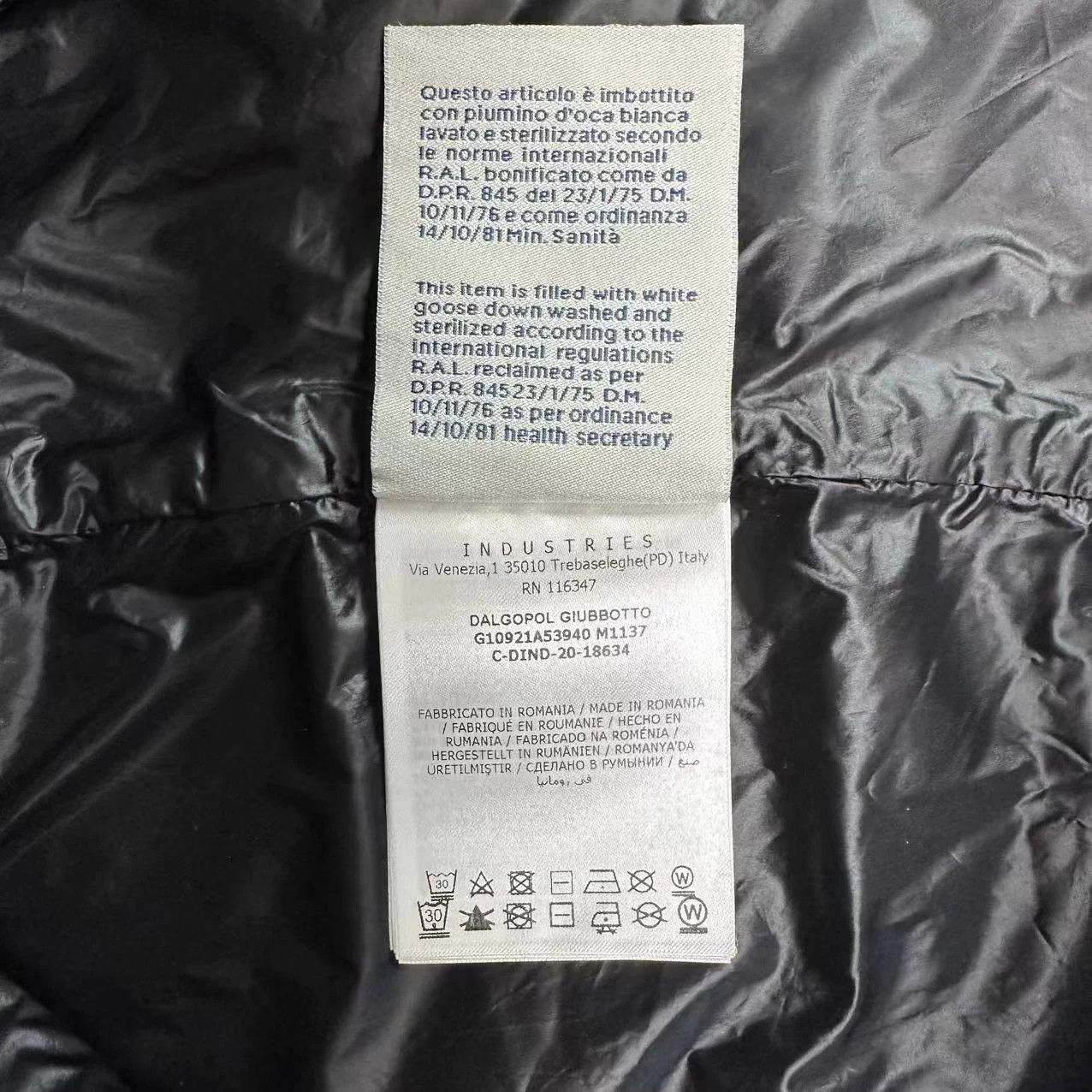 Moncler MONCLER light iridescent logo hood down jacket size 3 Size L / US 10 / IT 46 - 4 Thumbnail