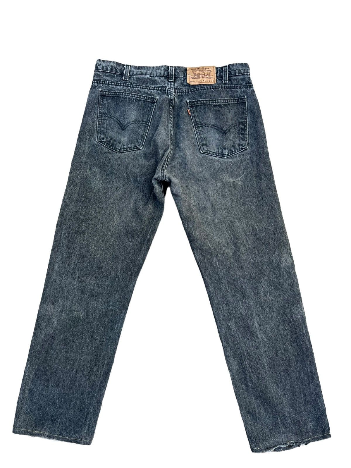 Levi's 1996 Levi’s 505 Orange Tab Fade Black Distress Denim Jeans Size US 35 - 2 Thumbnail