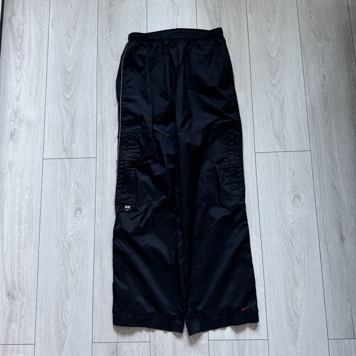 Other Vintage nike track pants y2k acg gorpcore sweatpants Size US 32 / EU 48 - 1 Thumbnail