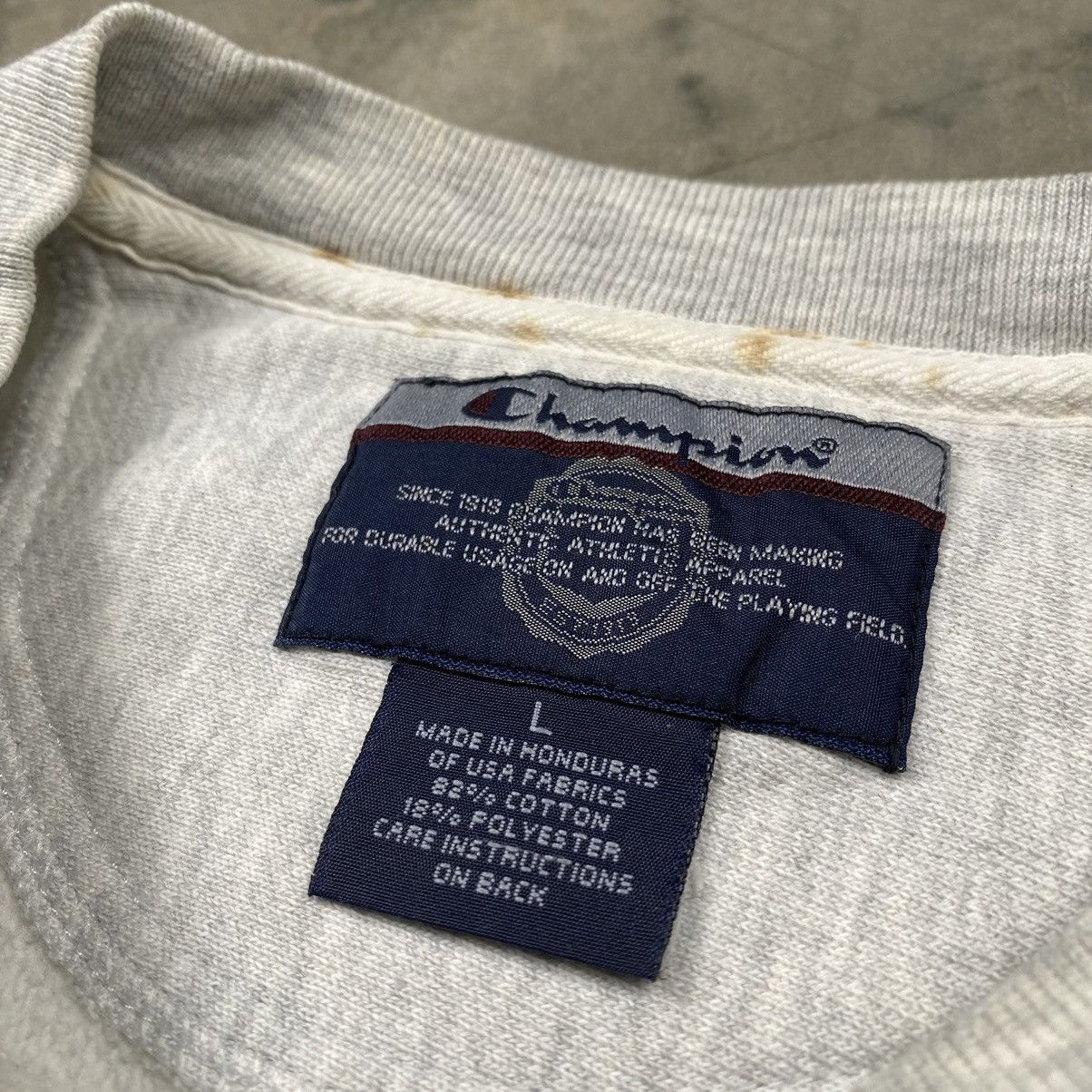 Champion Grail💥y2k Yale Reverse Weave Crewneck Size US L / EU 52-54 / 3 - 7 Thumbnail