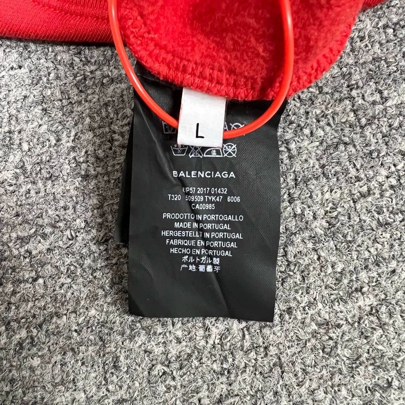 Balenciaga Balenciaga Patch hooded sweatshirt 2502-Nextarrow Size US L / EU 52-54 / 3 - 7 Thumbnail