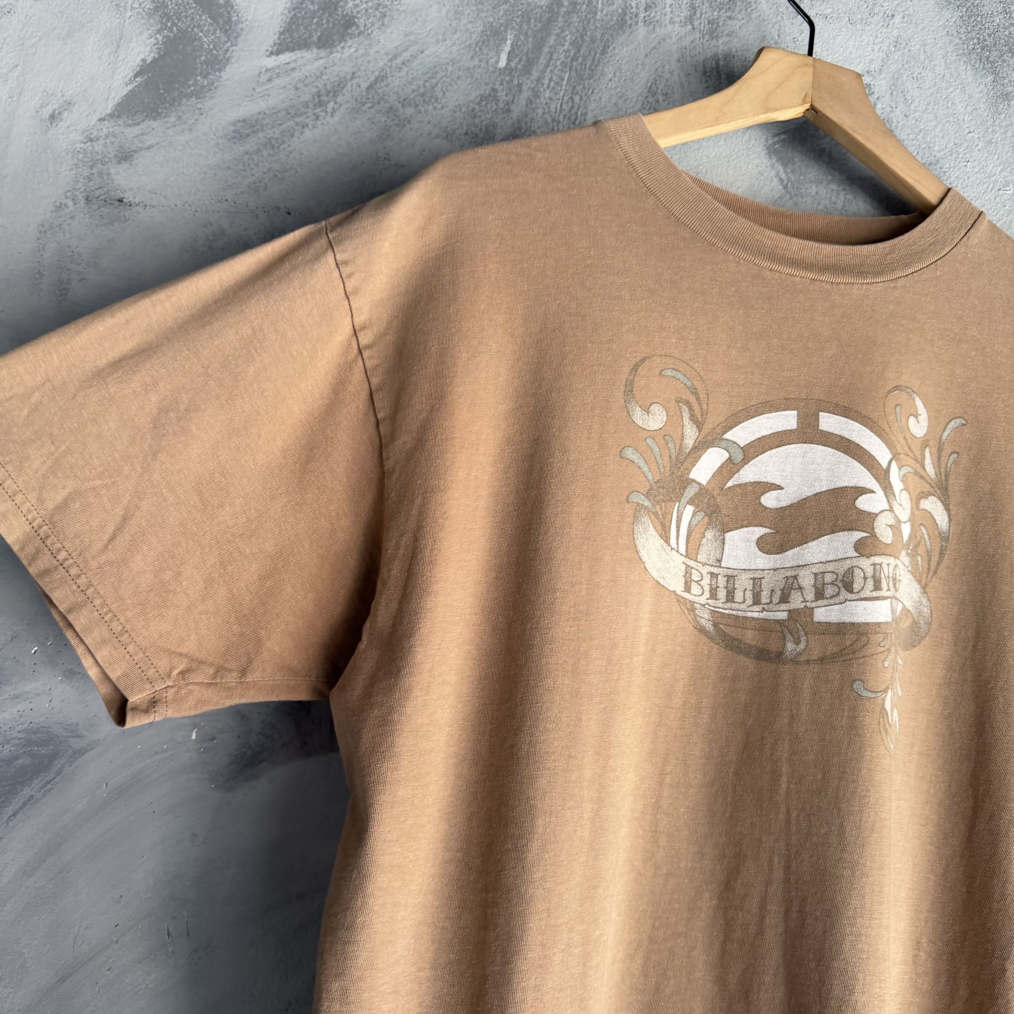Billabong Vtg Billabong T Shirt Mens Brown 90s Y2K Faded Surf Skate Size US L / EU 52-54 / 3 - 2 Thumbnail