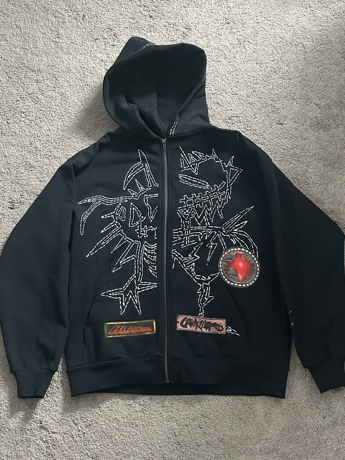 Travis Scott RARE Travis Scott Blackout Hoodie Size US L / EU 52-54 / 3 - 1 Thumbnail