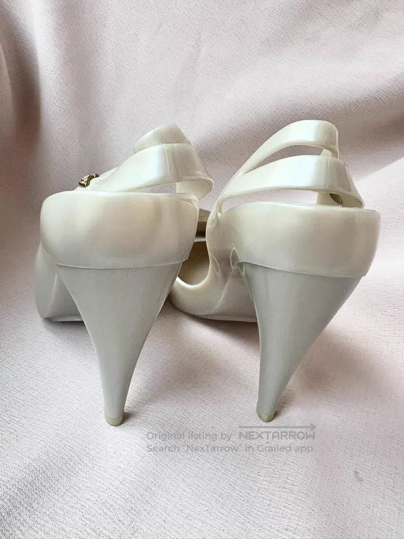Vivienne Westwood Vivienne Westwood Vintage white gold heart-shaped pointed Size US 6.5 / IT 36.5 - 5 Thumbnail