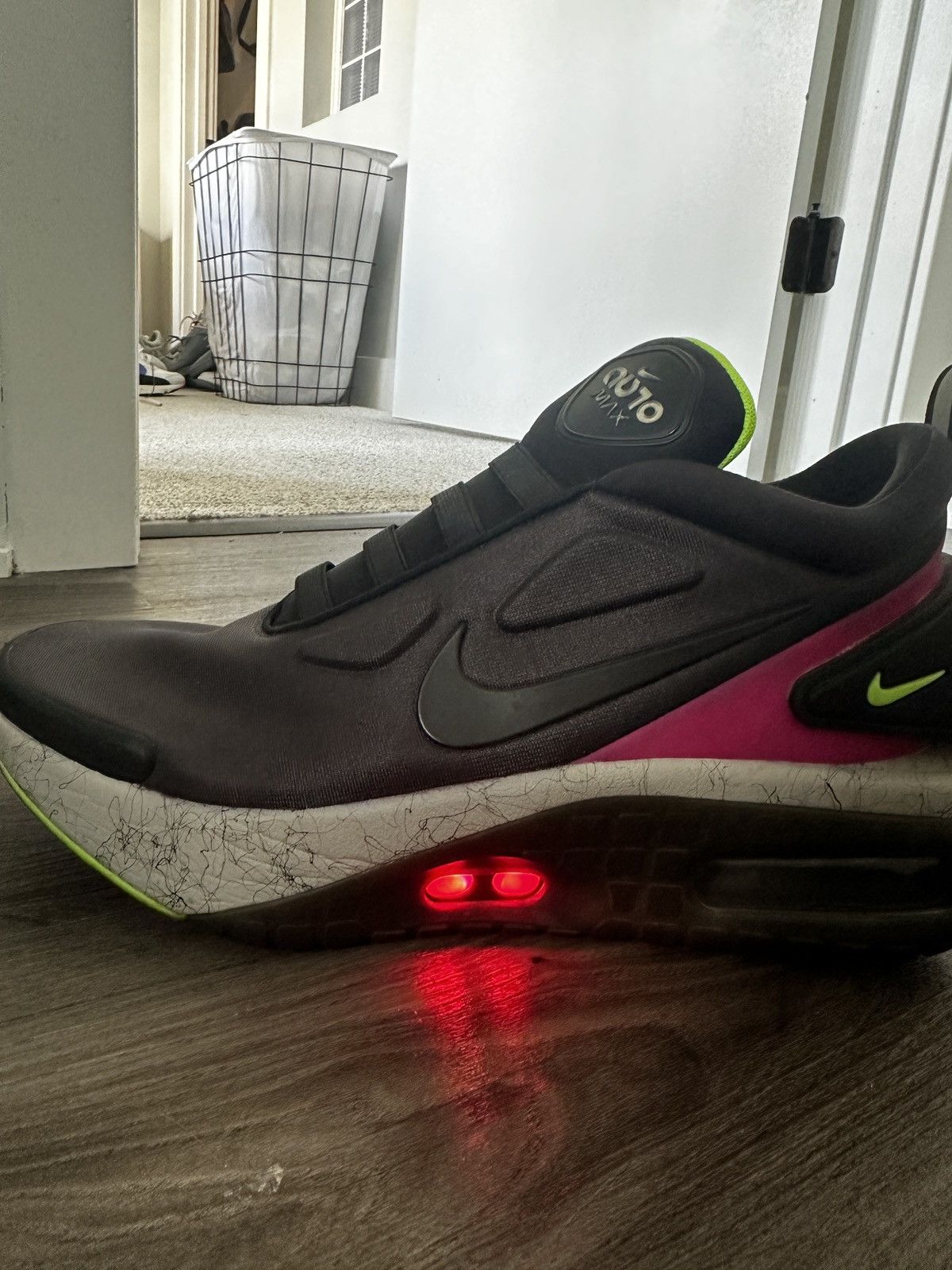 Nike Nike ADAPT Auto Max Size US 11.5 / EU 44-45 - 6 Thumbnail