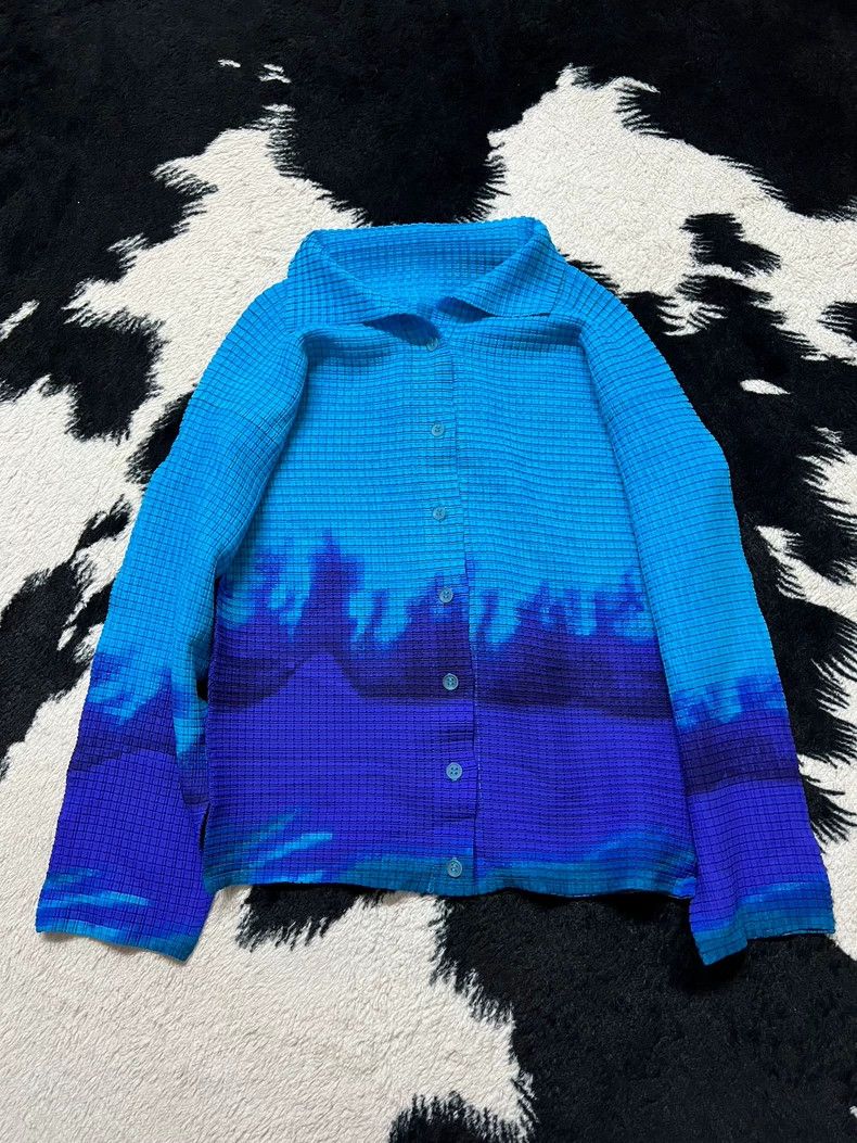 Issey Miyake Issey Miyake size:2 Gradient blue cardigan Size M / US 6-8 / IT 42-44 - 2 Thumbnail