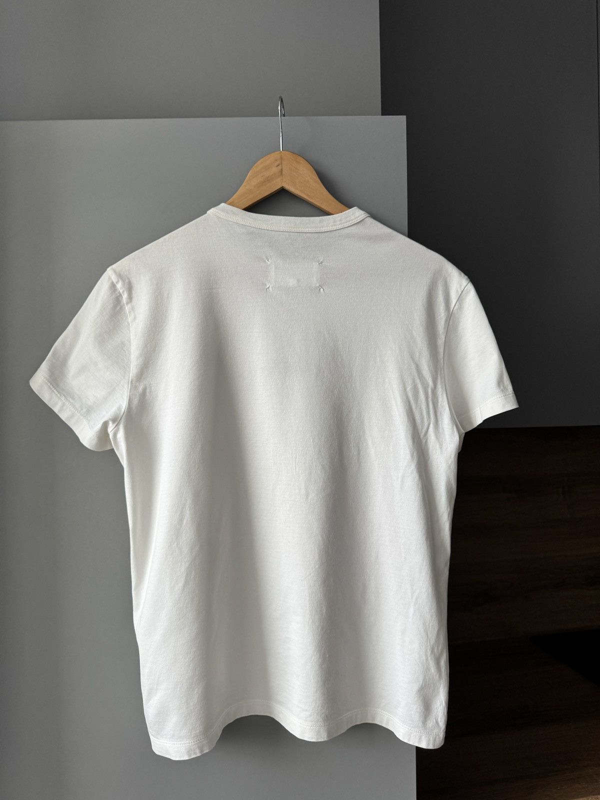 Maison Margiela Maison Margiela Logo Embroidered T-shirt Size US XS / EU 42 / 0 - 7 Thumbnail