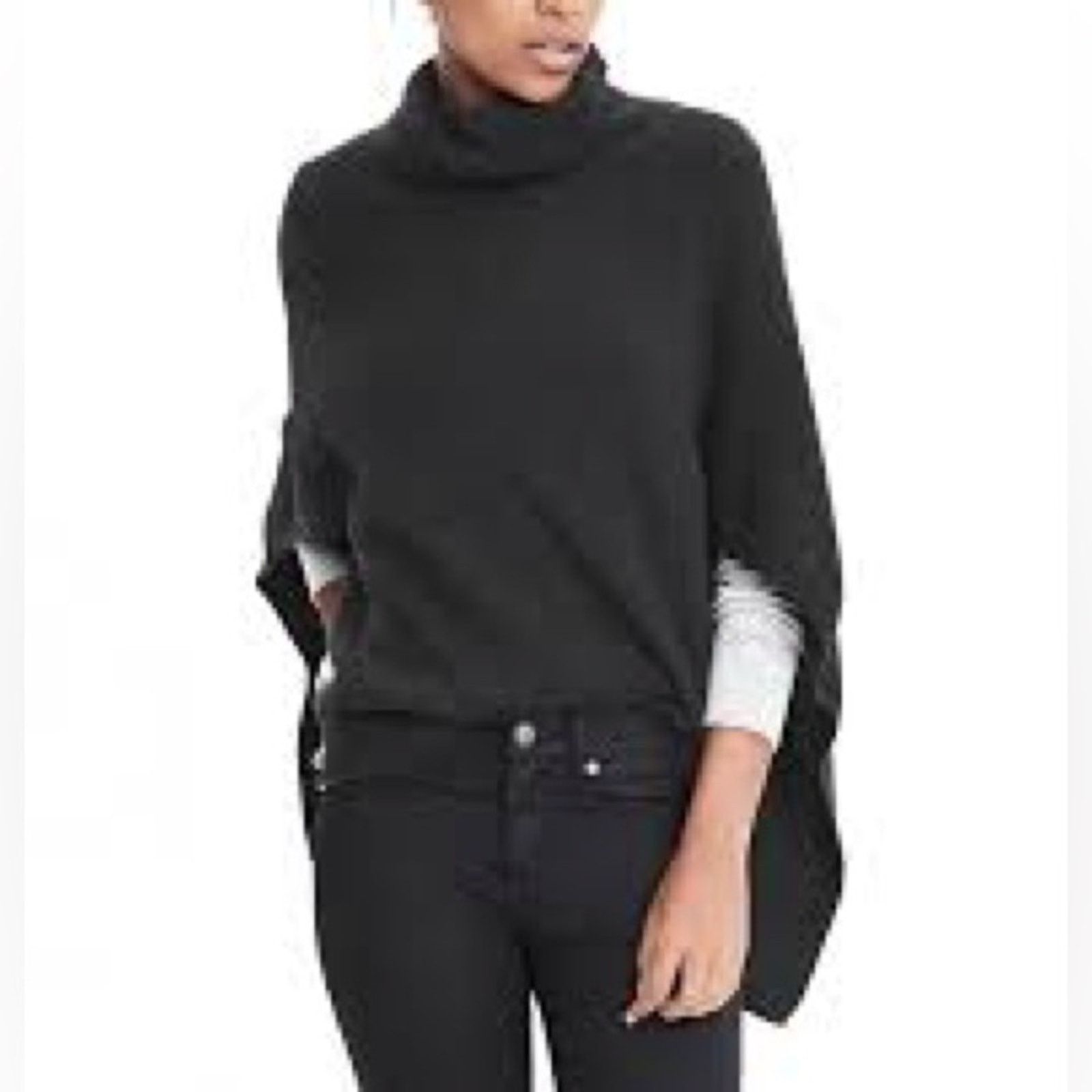 Banana Republic Banana Republic | Turtle Neck Poncho Size M / US 6-8 / IT 42-44 - 1 Thumbnail