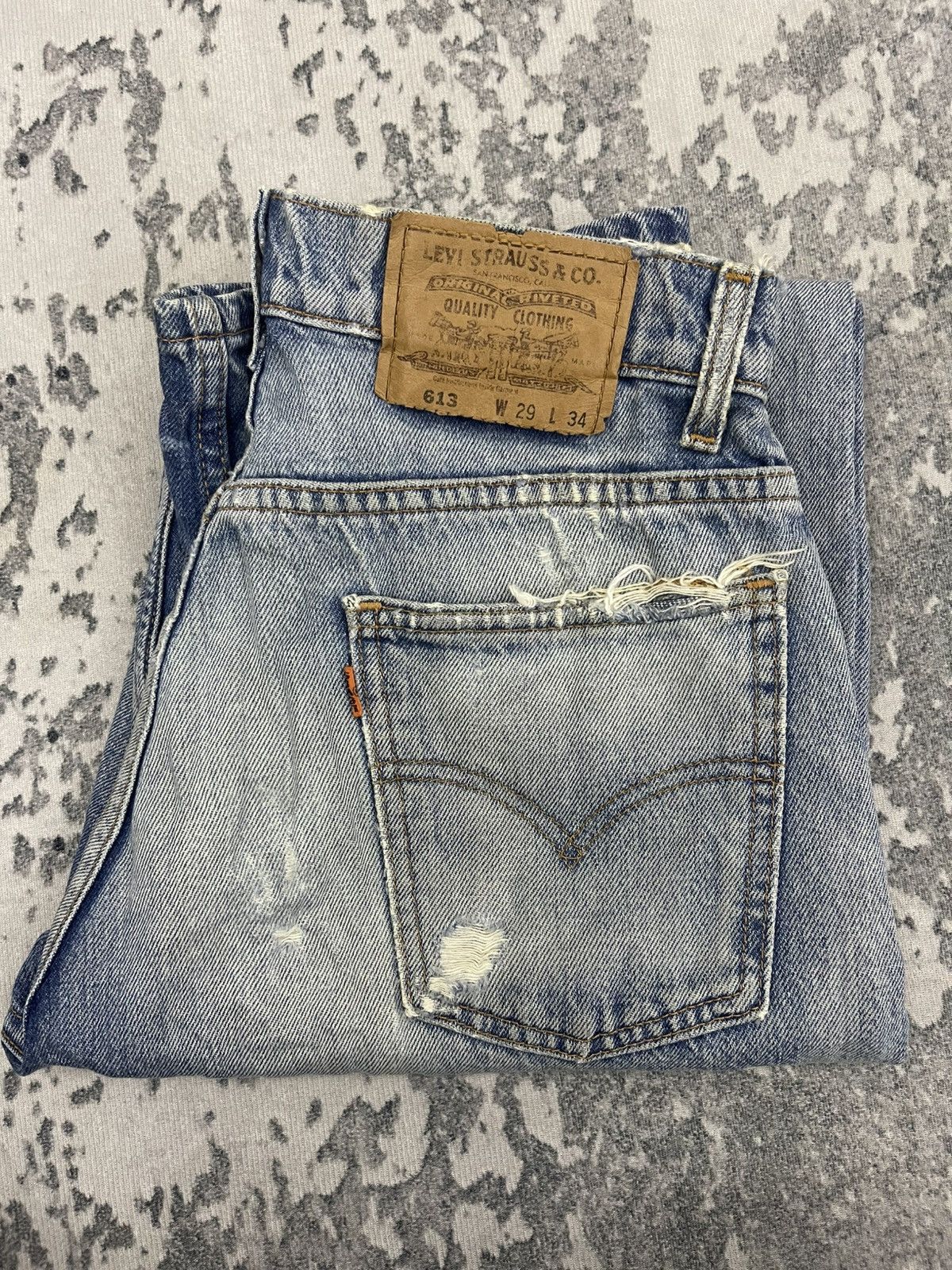 Levi's Vintage 90s Levi’s 613 Orange Tab Distressed Denim Size US 29 - 25 Thumbnail