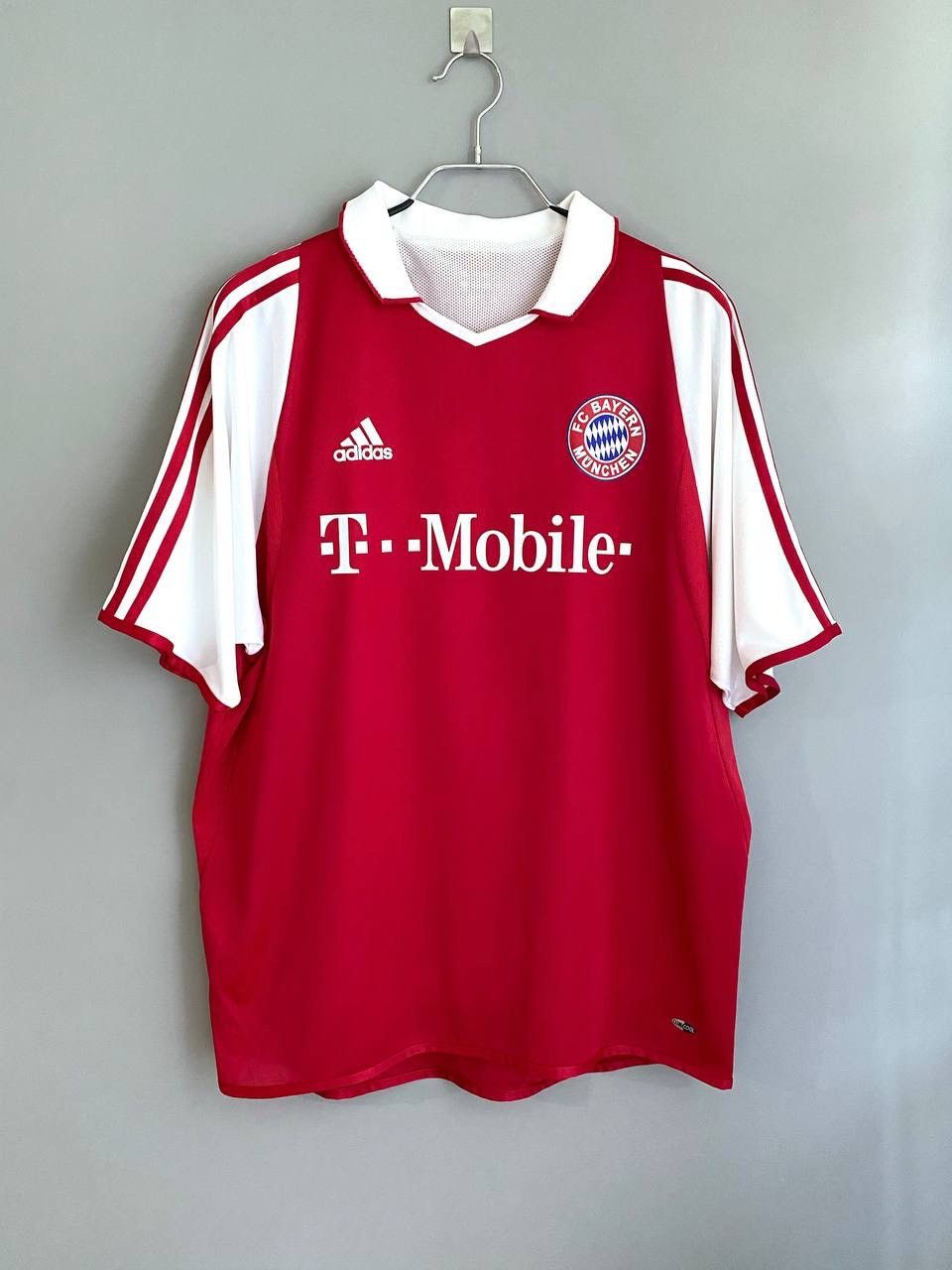Adidas Adidas FC Bayern Munich 2003/2004 Home Football Jersey #13 BALLACK, Size M Size US M / EU 48-50 / 2 - 1 Thumbnail