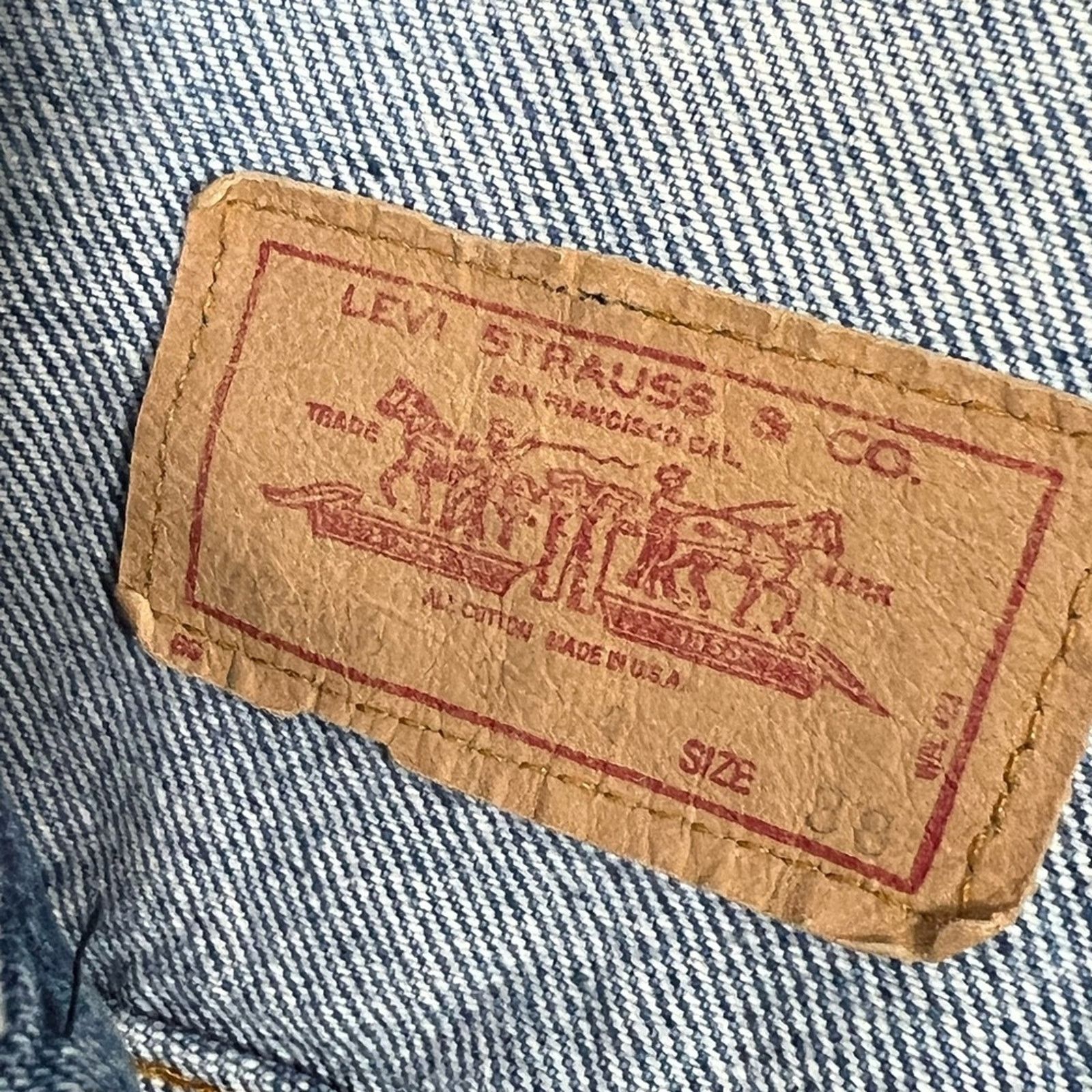 Levi's Vintage Levis Denim Jacket 80s 70506-0214 Men 38 USA Made Size US XL / EU 56 / 4 - 5 Thumbnail