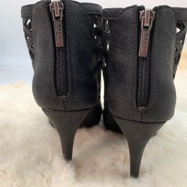Vintage Michael Antonio Women’s Hunni Heel Sandal – Open Toe, Caged Zip Closure, Black, Size 10 M, Pumps, Stiletto, 4.5+ in Heel, Ladies Shoes Size US 10 / IT 40 - 6 Thumbnail