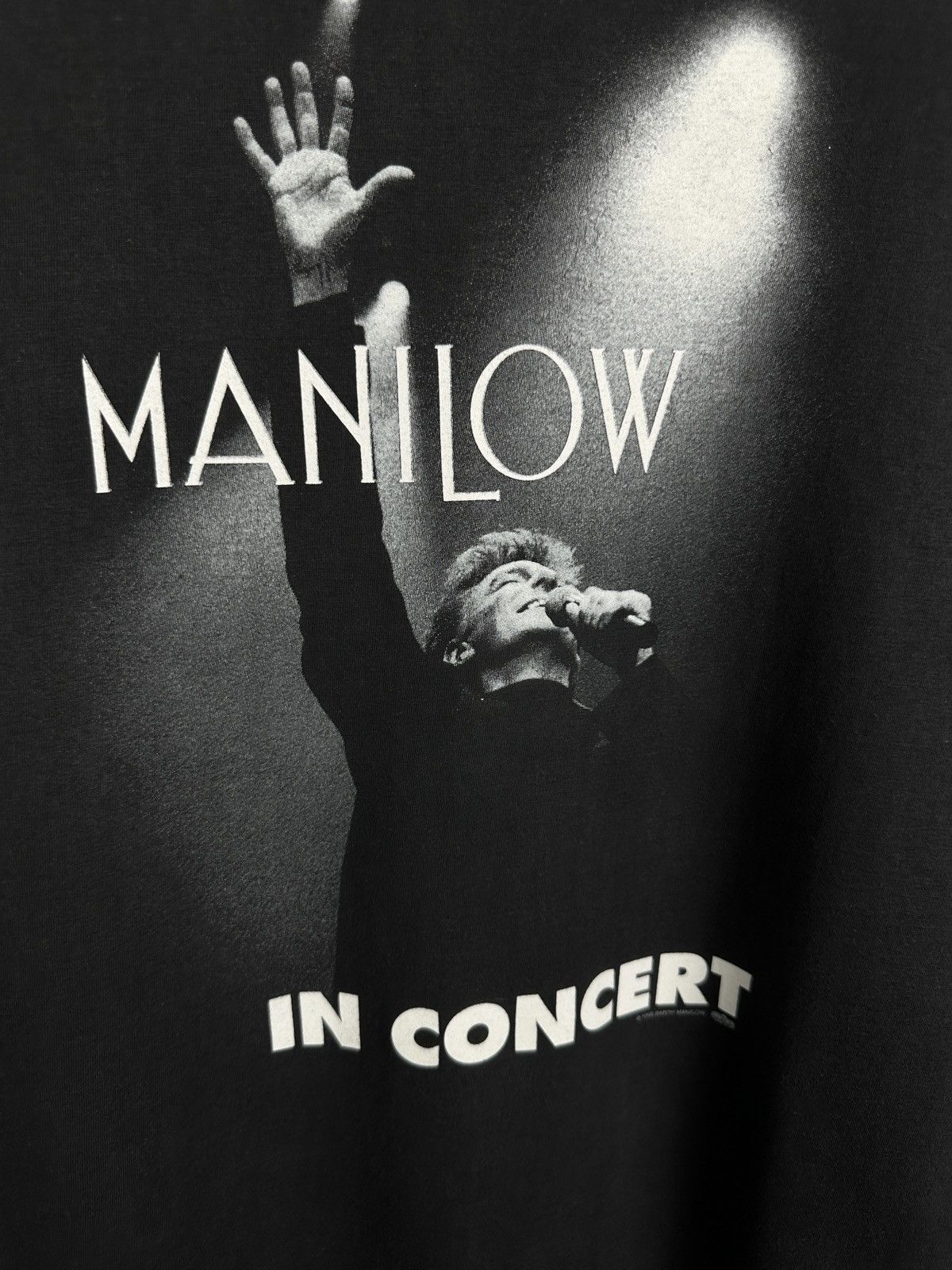 Vintage 90s Vintage Barry Manilow In Concert Tour T Shirt Tee Size US L / EU 52-54 / 3 - 7 Thumbnail