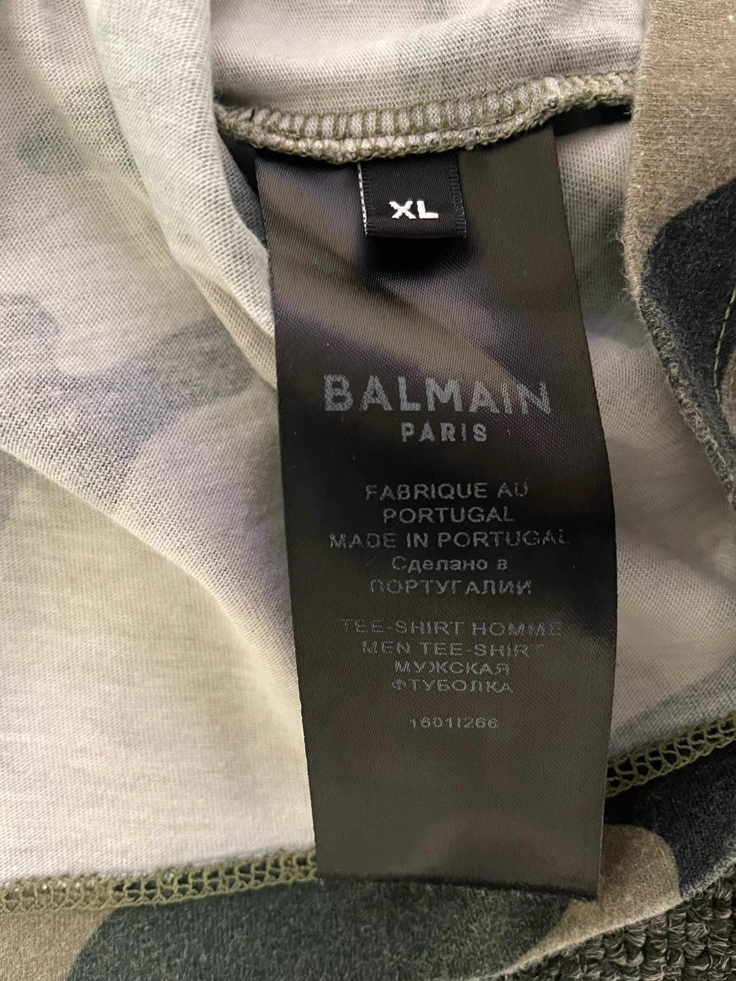 Balmain Balmain camouflage short-sleeve T-shirt, Size US XL / EU 56 / 4 - 6 Thumbnail