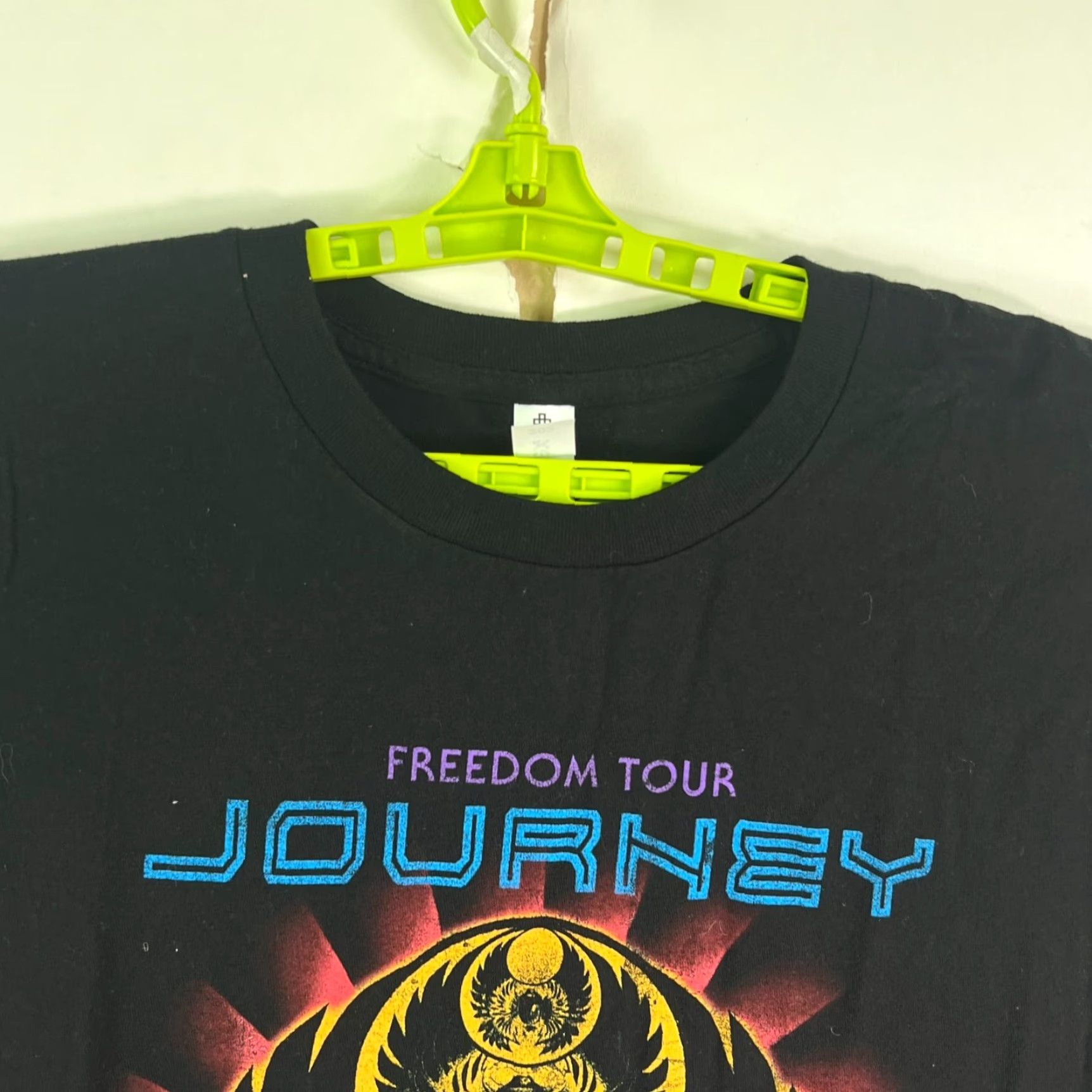 Tultex VINTAGE Tour Band T-Shirt Adult XL Black Graphic Print Crew Neck Short Sleeve All Seasons Men Size US XL / EU 56 / 4 - 3 Thumbnail