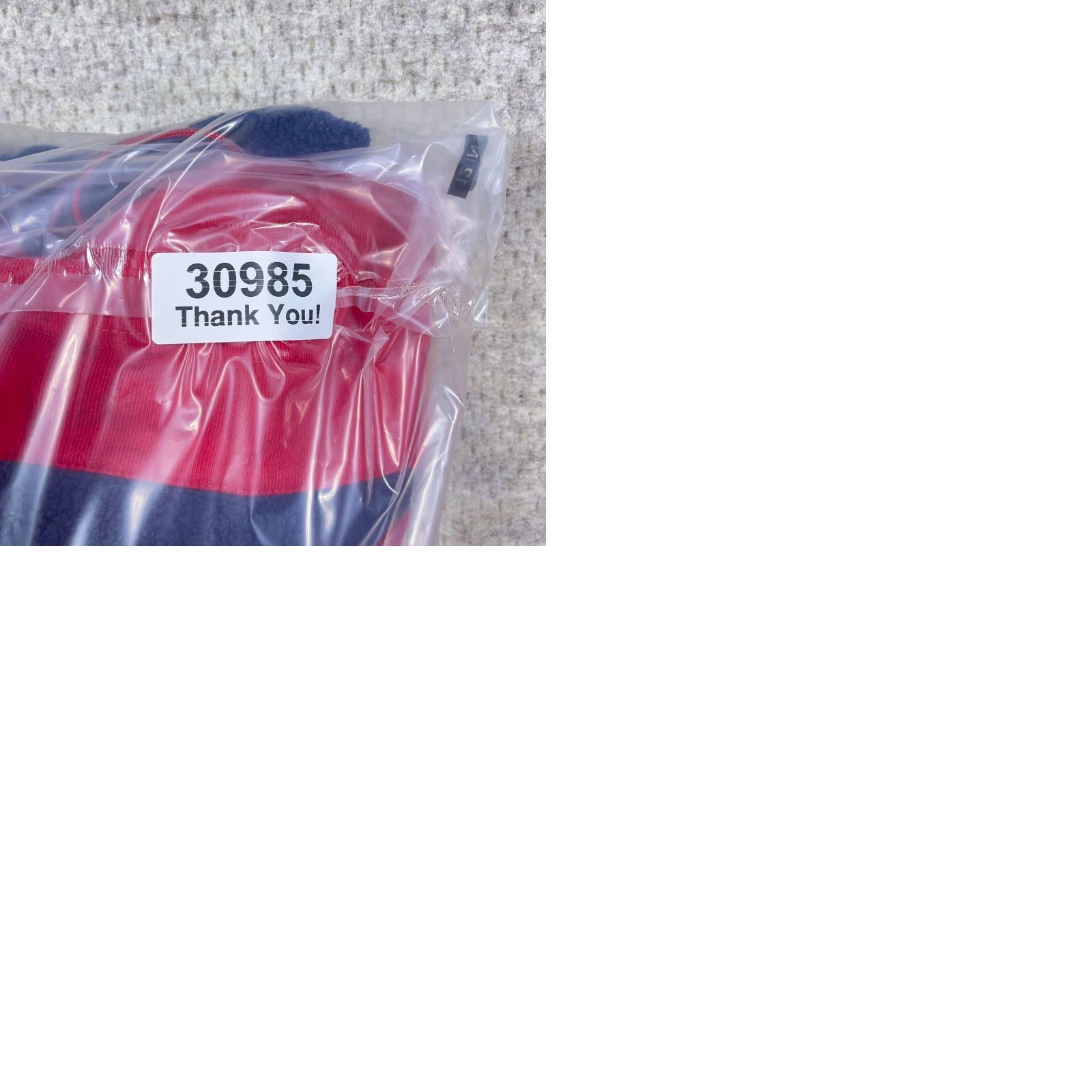 Tommy Hilfiger VINTAGE Tommy Hilfiger Shirt Men Medium Red Long Sleeve V Neck Rugby 90s Heavy Size US M / EU 48-50 / 2 - 9 Thumbnail