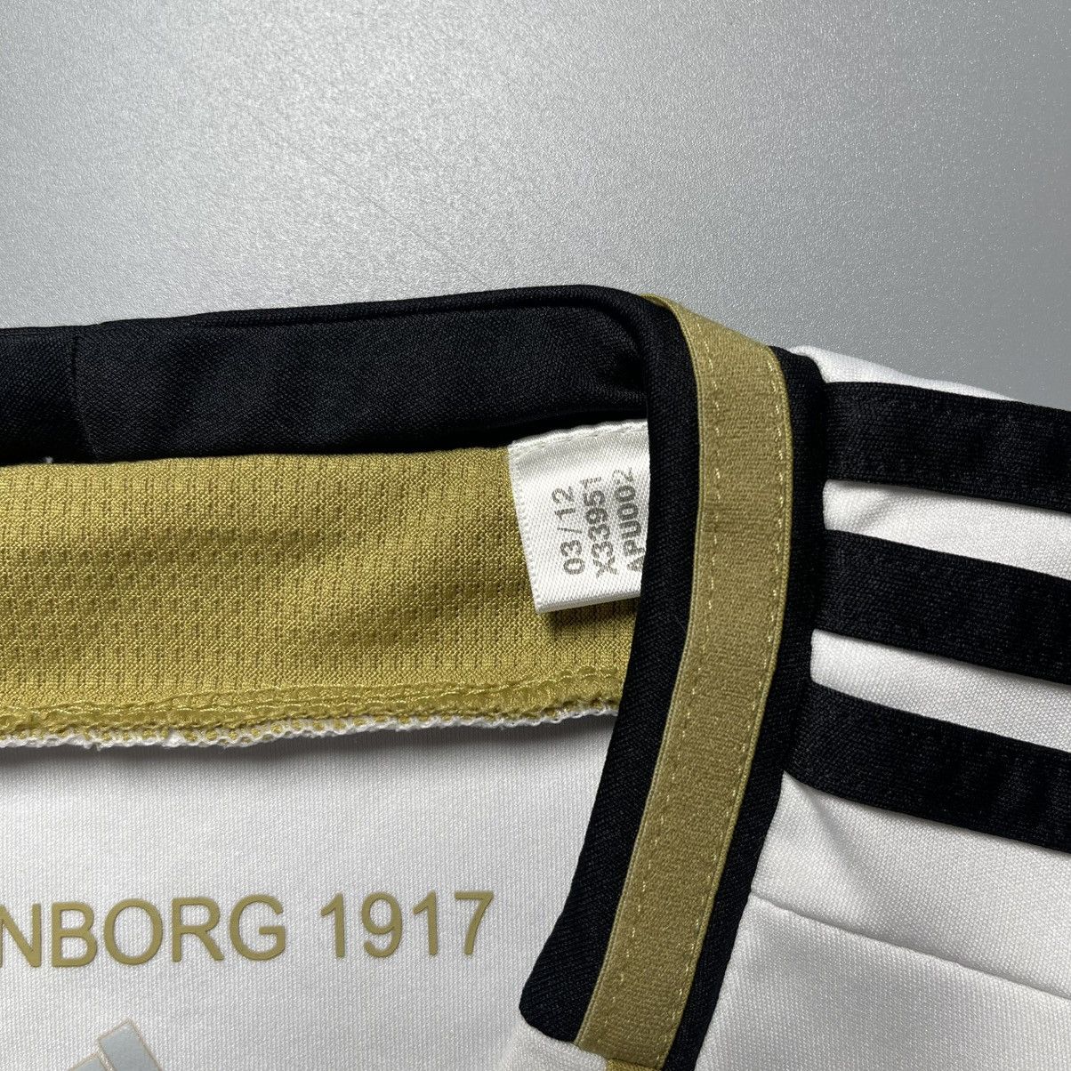 Adidas × Vintage ROSENBORG BALLKLUB ADIDAS 2012/2013 SOCCER JERSEY #7 JENSEN Size US S / EU 44-46 / 1 - 7 Thumbnail