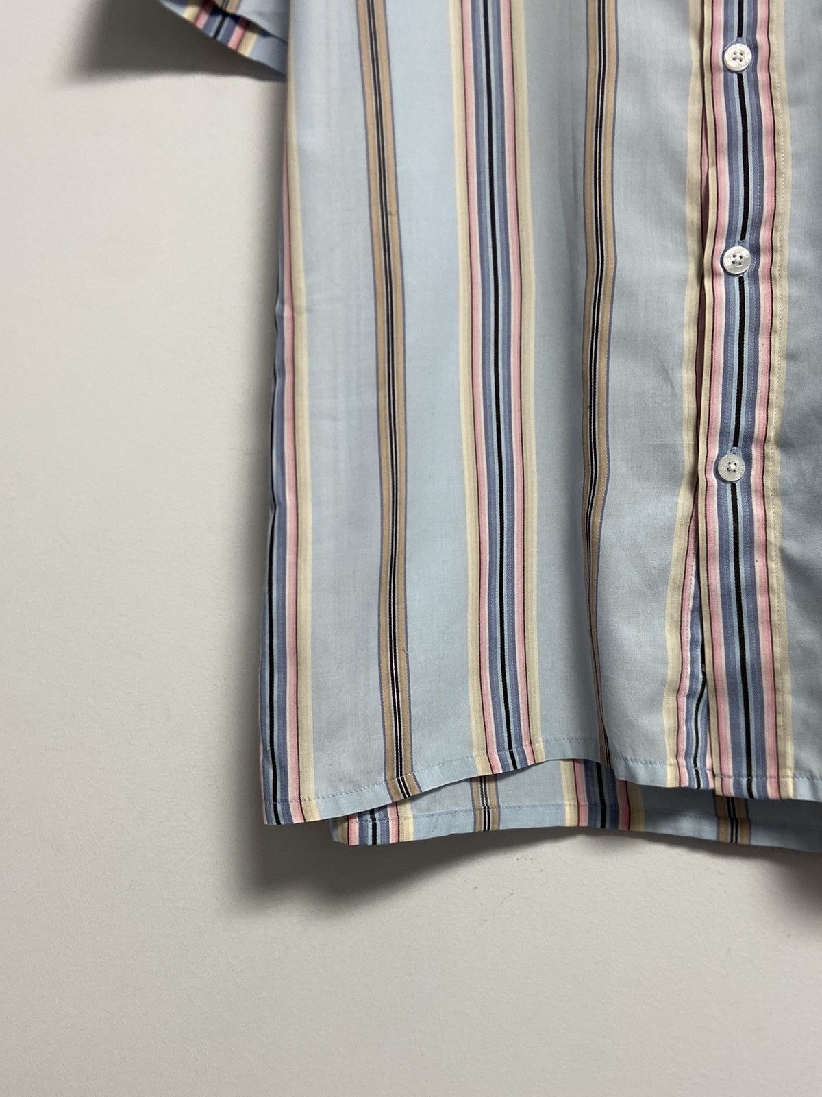 Yves Saint Laurent Yves Saint Laurent button up Size US M / EU 48-50 / 2 - 3 Thumbnail