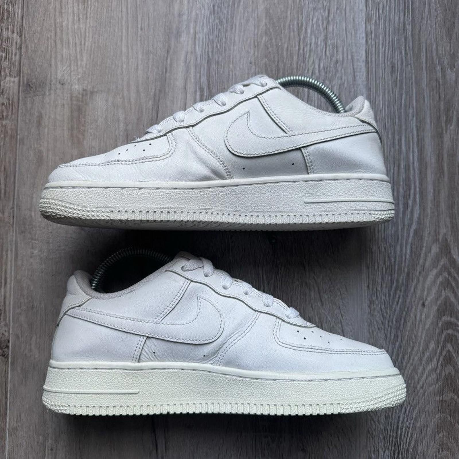 Nike NIKE • Air Force 1 Low '07 (6.5M) Size US 6.5 / EU 39-40 - 3 Thumbnail