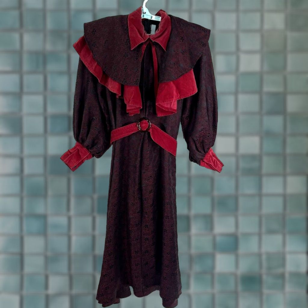 Vintage Vintage Mardi Gras Costume Dress Women S/M Burgundy Maxi Medieval Show Size S / US 4 / IT 40 - 1 Thumbnail