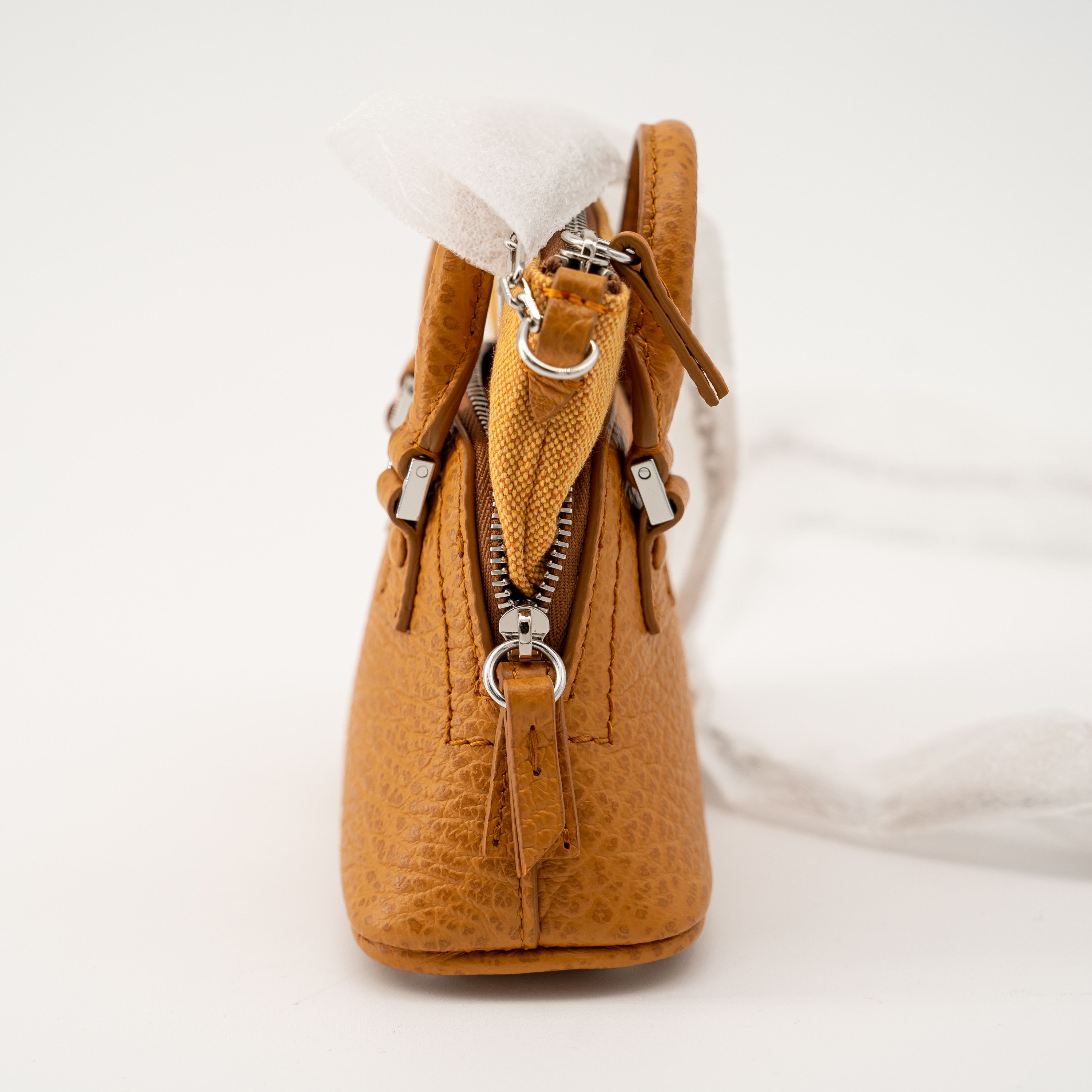 Maison Margiela Maison Margiela 5AC Classique Baby Pebbled Leather Bag Size ONE SIZE - 2 Thumbnail