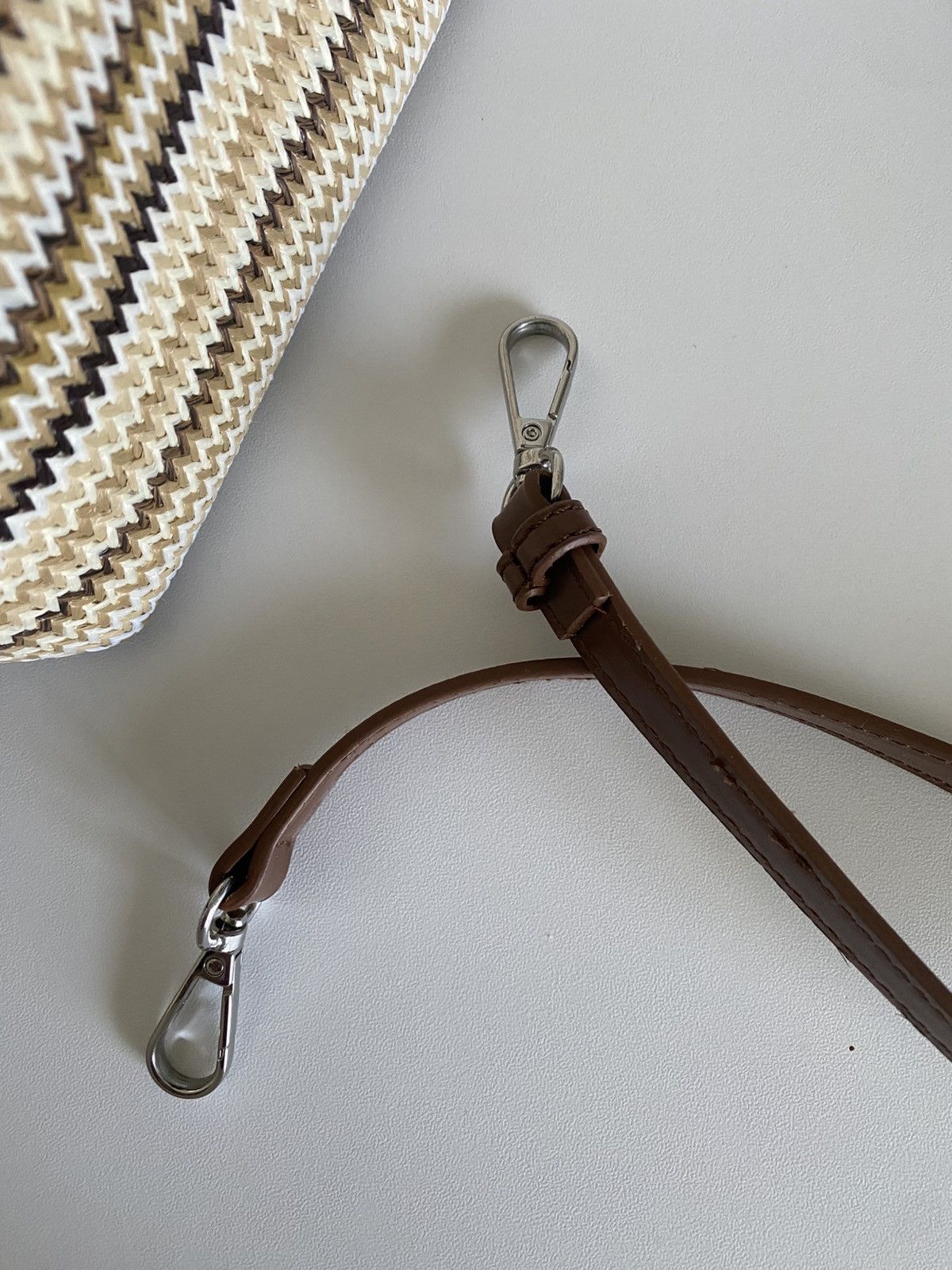 Other Women’s stylish beige handwoven Tote crossbody shoulder Bag Size ONE SIZE - 9 Thumbnail