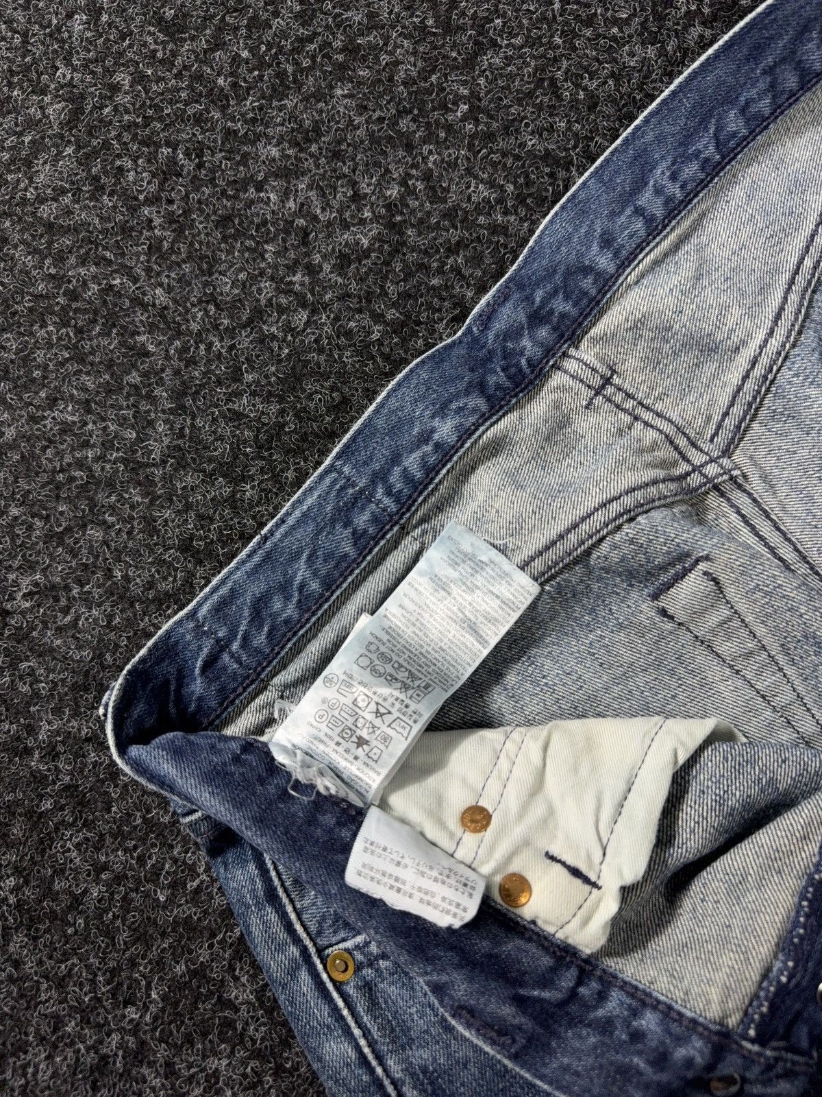 Levi's Levi’s 501 Straight Fit Western USA Cowboy Vibe Denim Jeans Size US 30 / EU 46 - 11 Thumbnail