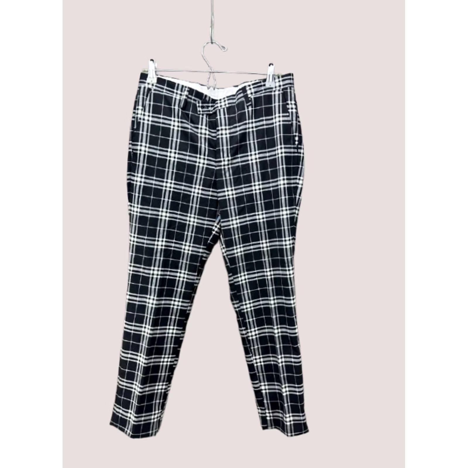 Boohoo Man Pants Mens Size 30x24 Black Plaid, Men's