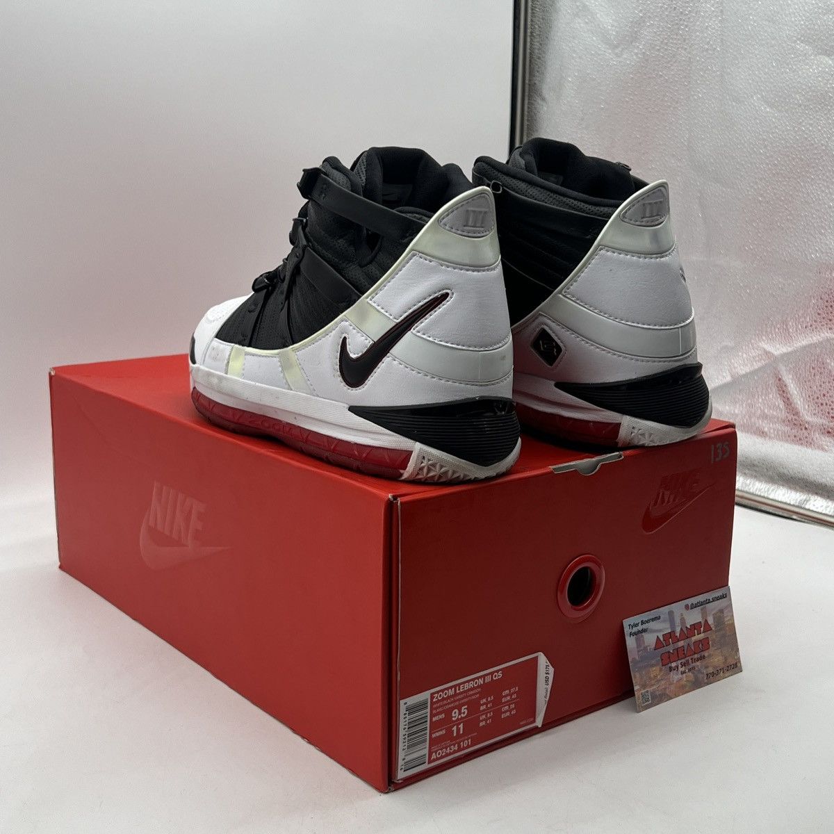 Nike Zoom lebron 3 home Size US 9.5 / EU 42-43 - 4 Thumbnail