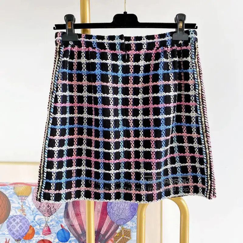 Chanel Chanel Colorful Summer Mini Skirt for Women . Size 22" - 2 Thumbnail