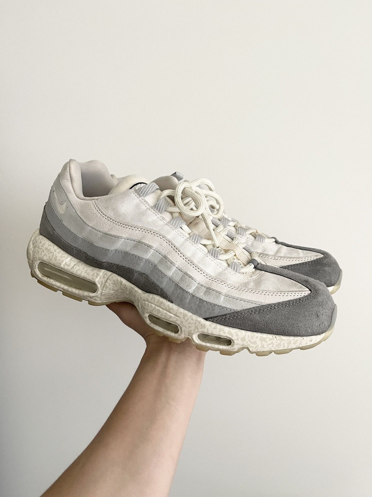 STEAL! 2022 Nike Air Max 95 Light Bone GID - Size 13