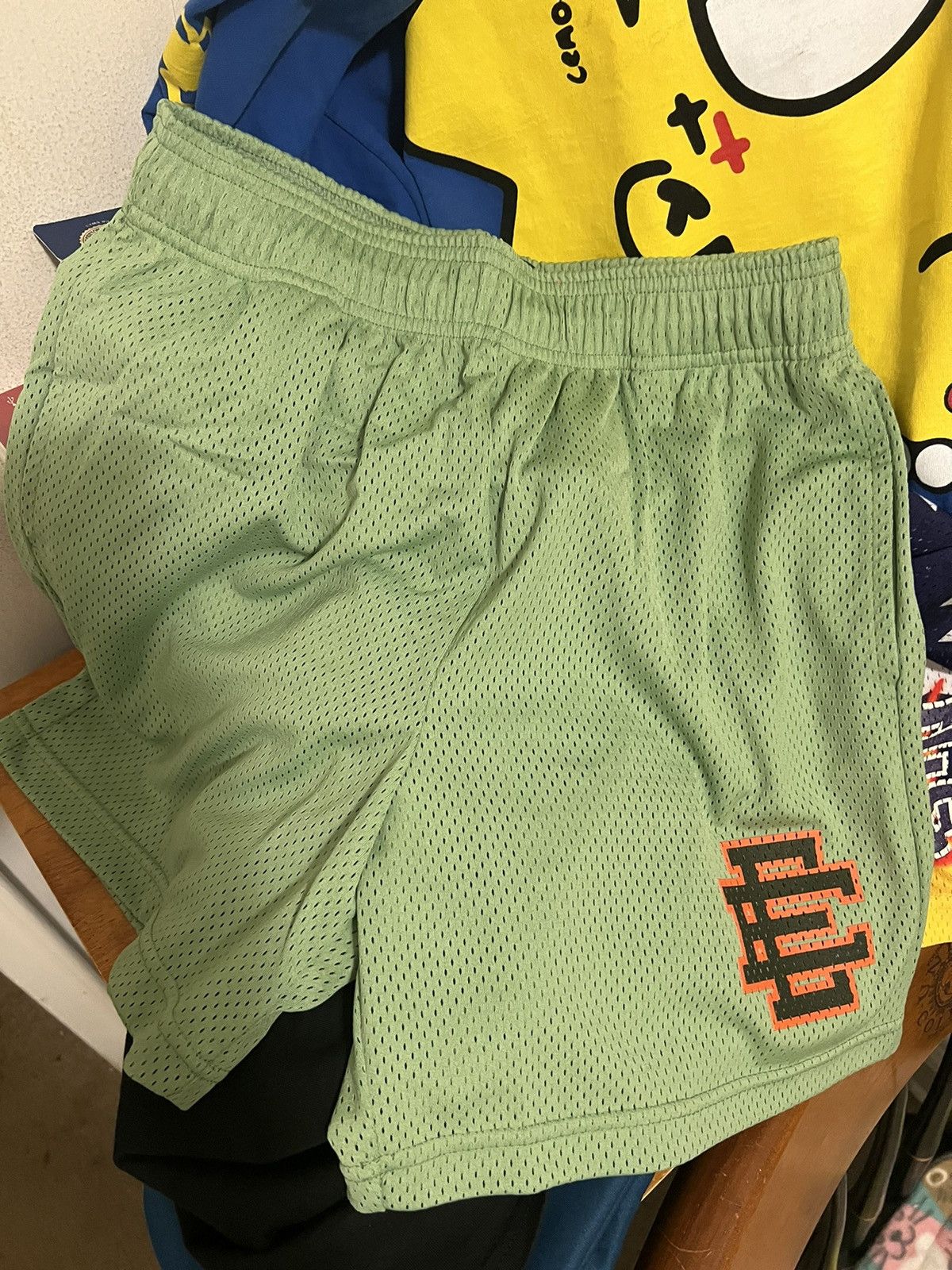 Eric Emanuel Eric Emanuel Shorts EE Basic Green Orange - Medium Size US 30 / EU 46 - 3 Thumbnail