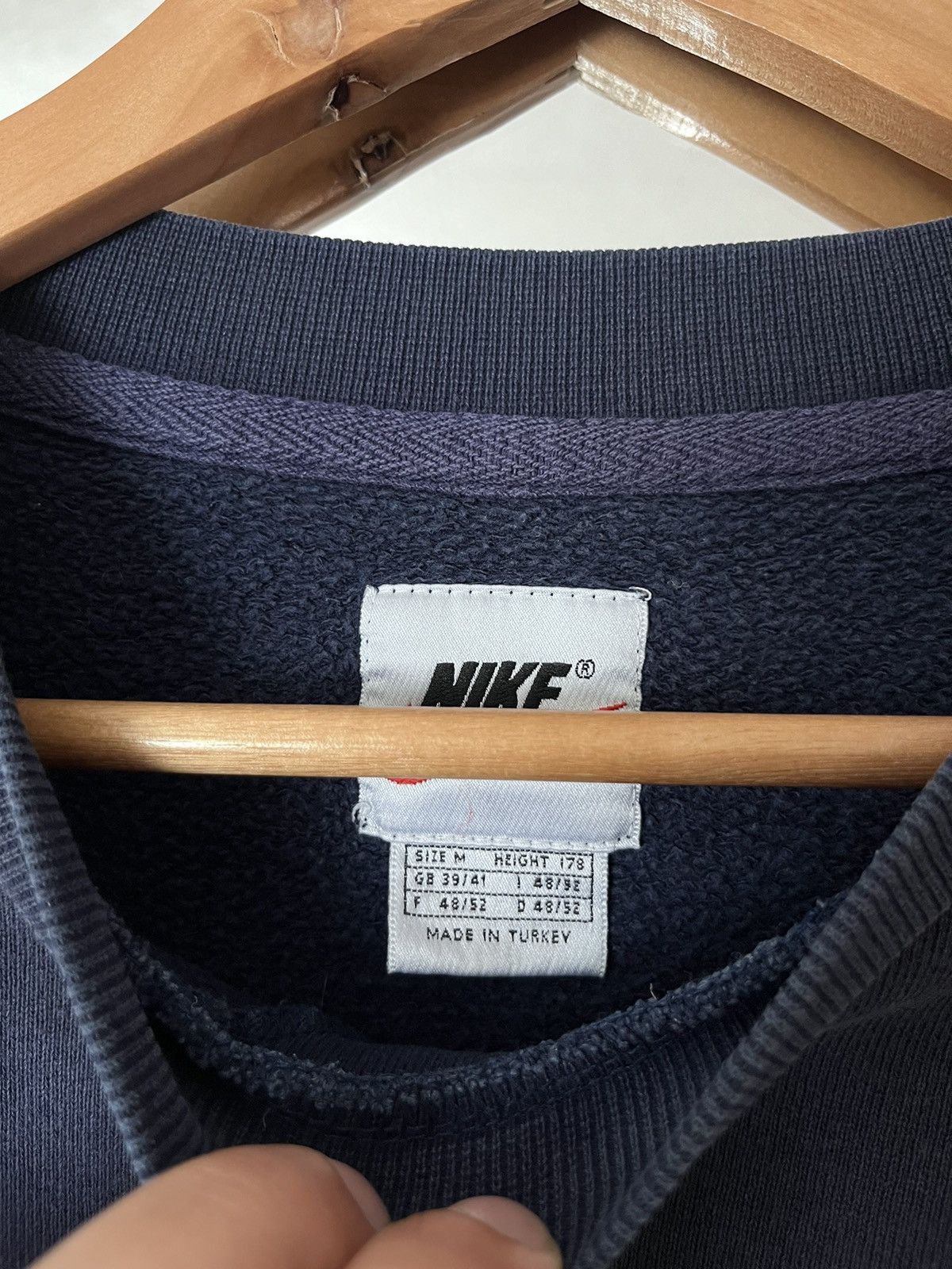 Nike Vintage NIKE Center Big Swoosh Embroidered Blue Sweatshirt Size US M / EU 48-50 / 2 - 6 Thumbnail