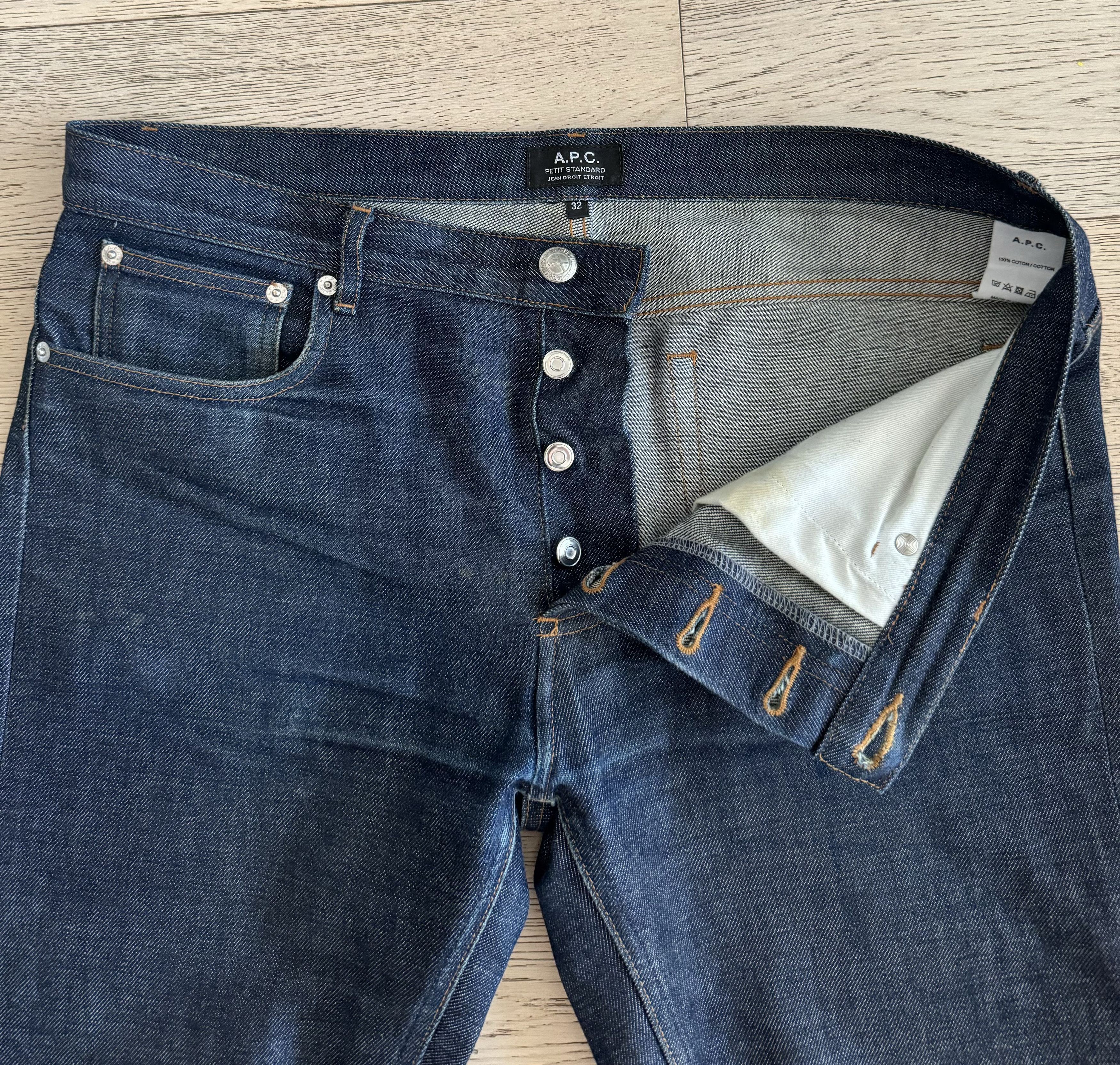 A.P.C. A.P.C. Petit Standard Size US 32 / EU 48 - 3 Thumbnail