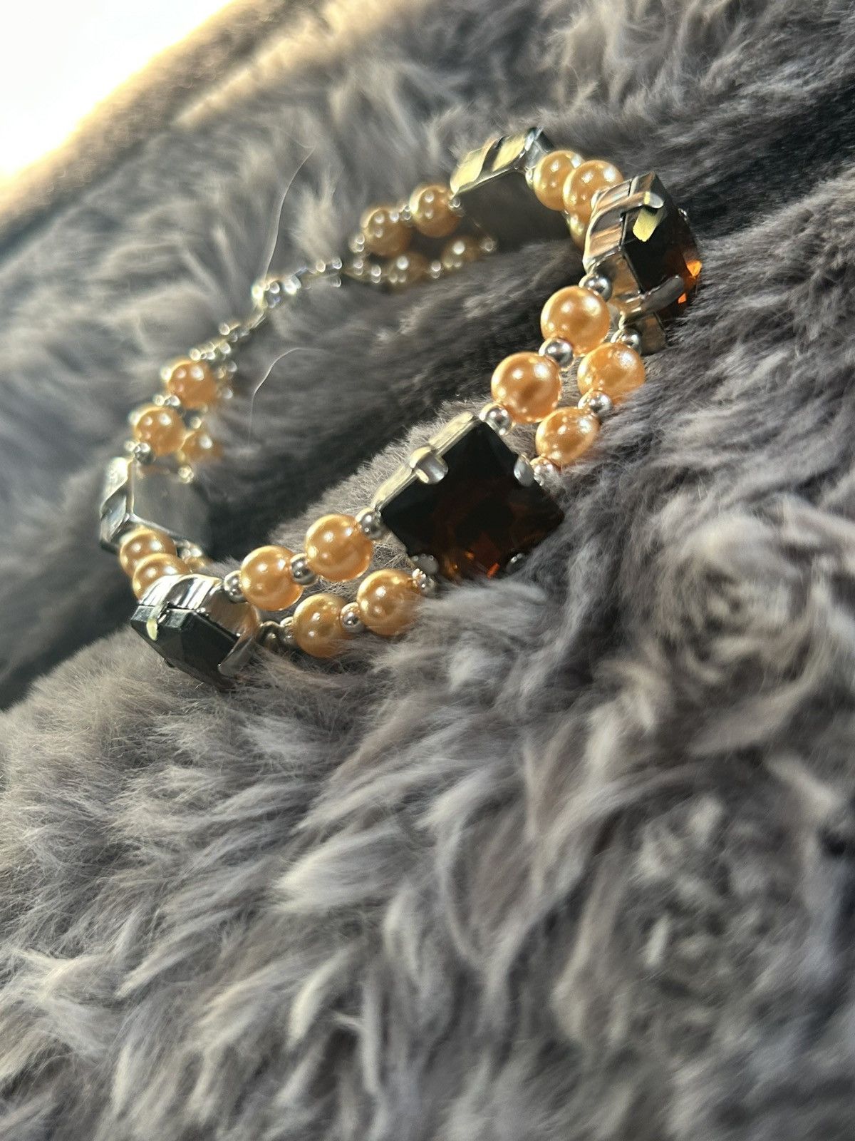 Handmade Handcrafted square cut brown topaz glass pearl bracelet Size ONE SIZE - 7 Thumbnail