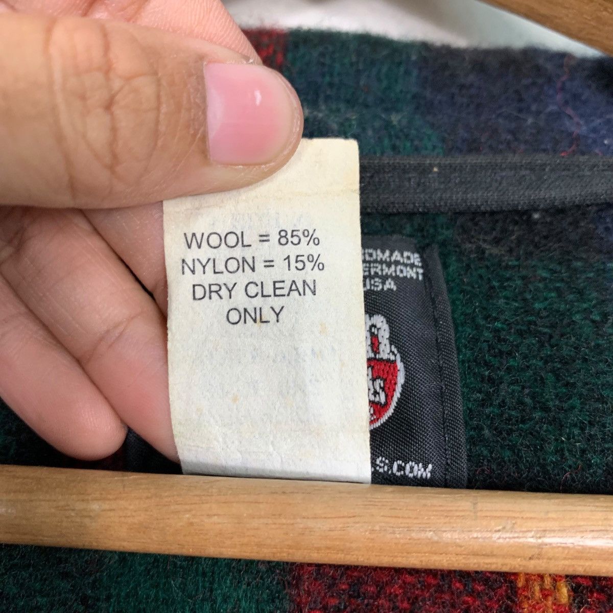 Johnson Woolen Mills Vintage 80s JOHNSON WOOLEN MILLS Plaid Wool Jacket 2704-C121 Size US M / EU 48-50 / 2 - 19 Thumbnail
