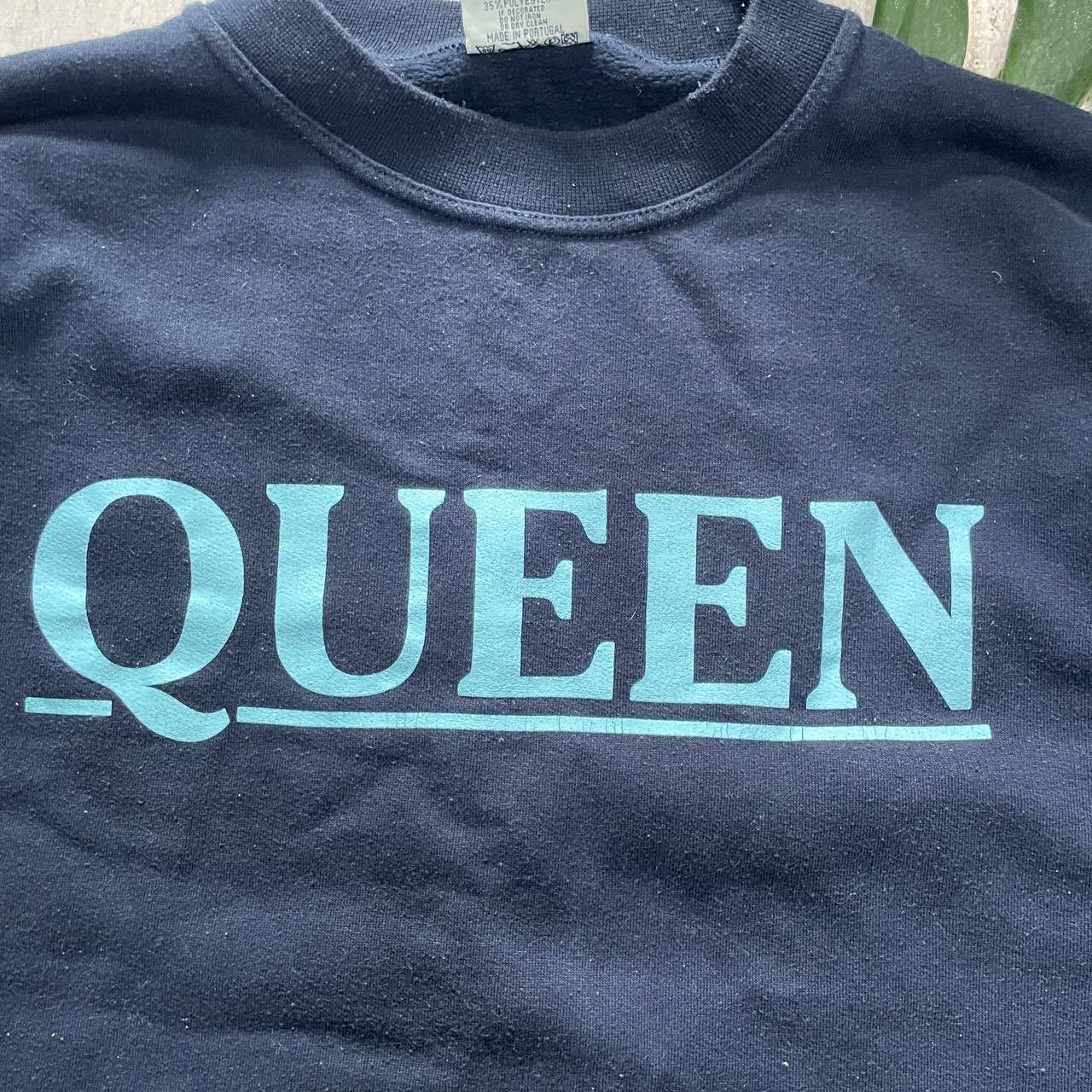 Band Tees VINTAGE 80S QUUEN VERY RARE MERCH SWEATSHIRT Size US L / EU 52-54 / 3 - 2 Thumbnail