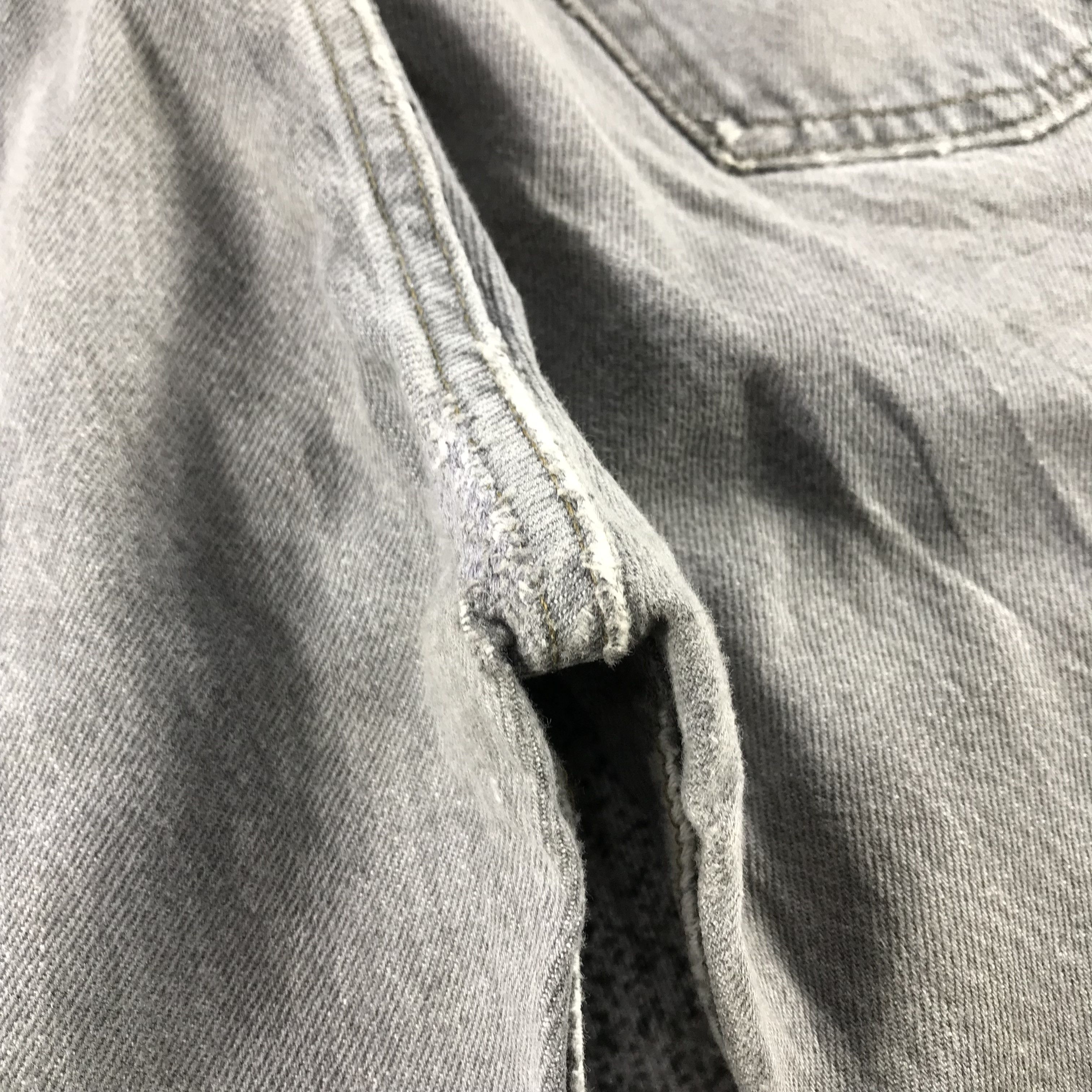 Levi's Vintage 90s Levis 501 Jeans Faded Gray Denim KJ3349 Size US 30 / EU 46 - 8 Thumbnail