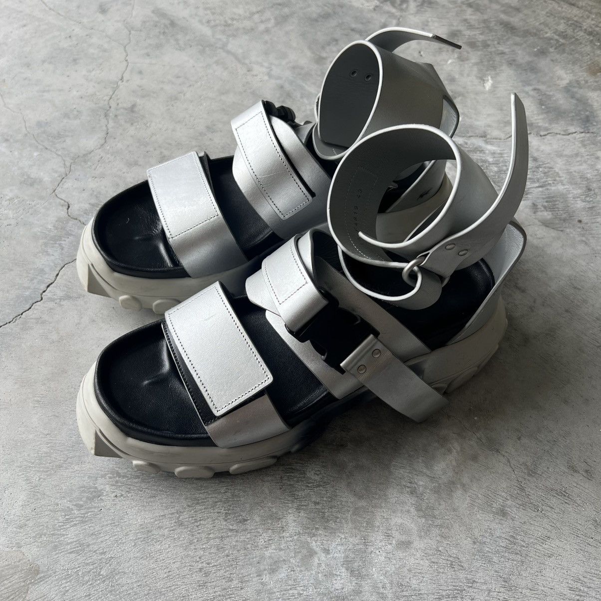 Rick Owens Rick Owens Fw19 Larry tractor sandals Size US 10 / EU 43 - 1 Thumbnail