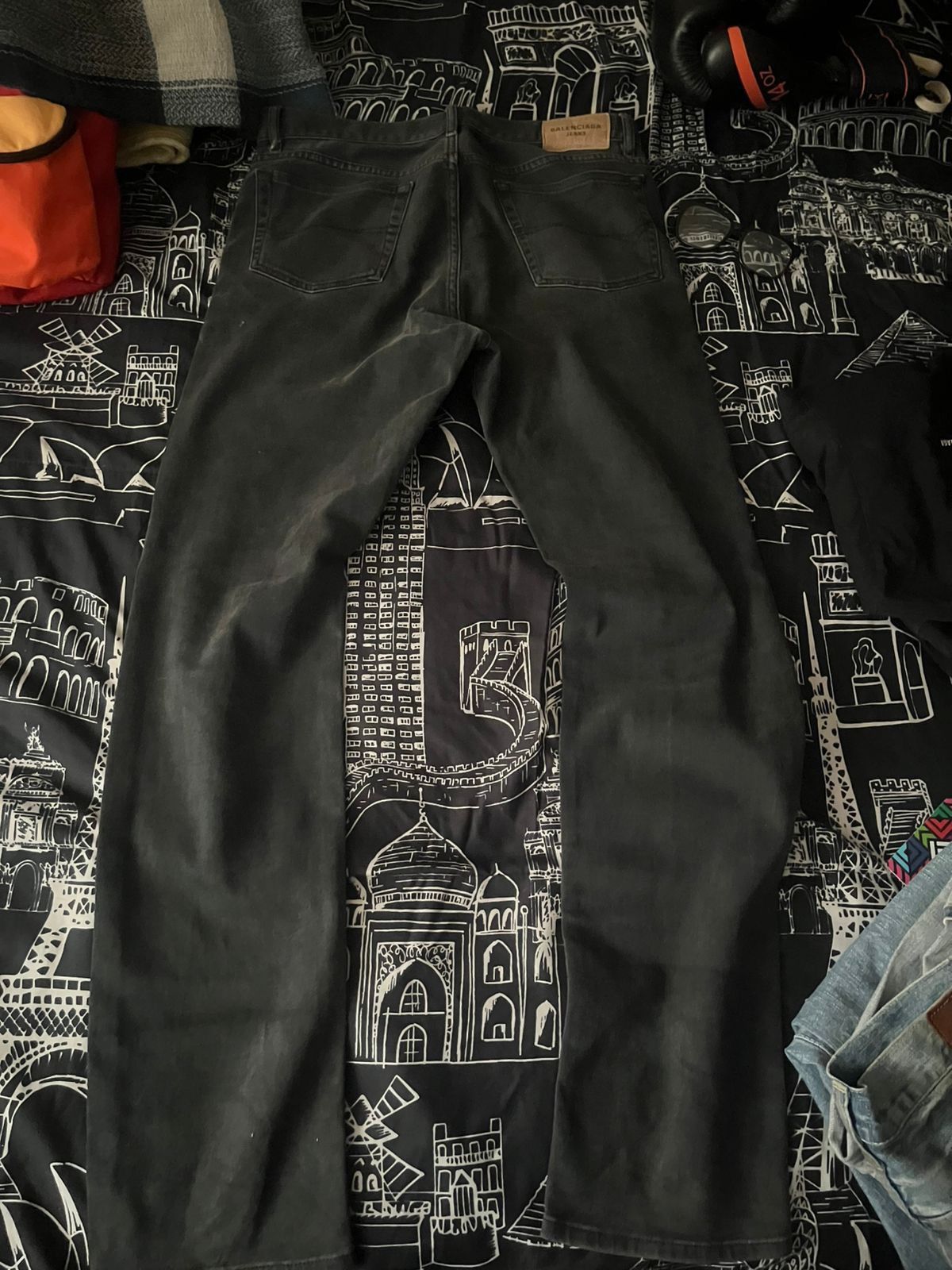 Balenciaga Jenas balenciaga Size US 34 / EU 50 - 1 Thumbnail