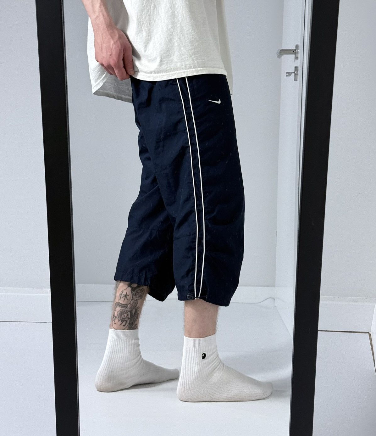Nike Vintage Nike y2k wide buggy streetwear oversize track shorts Size US 32 / EU 48 - 1 Thumbnail