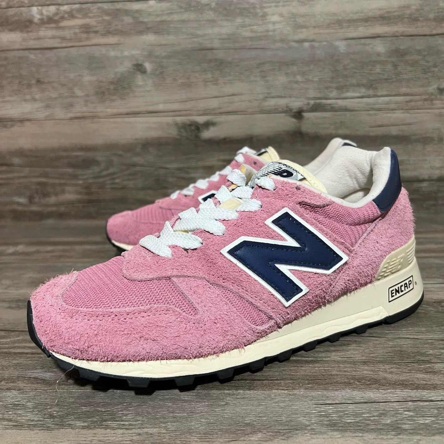 New Balance New Balance Pink Lowtop Sneakers M Men Size US 10 / EU 43 - 1 Thumbnail