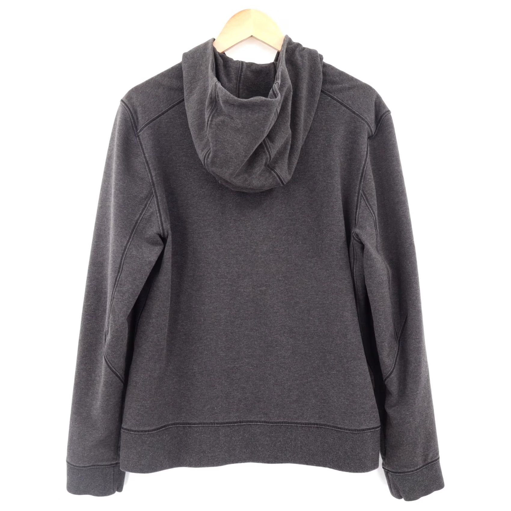 Lululemon Lululemon Hoodie Men's Cross Cut Long Sleeve Zip Hooded Pockets Gray Size M Regular Athletic Fit Front Logo Zip Size US M / EU 48-50 / 2 - 2 Thumbnail