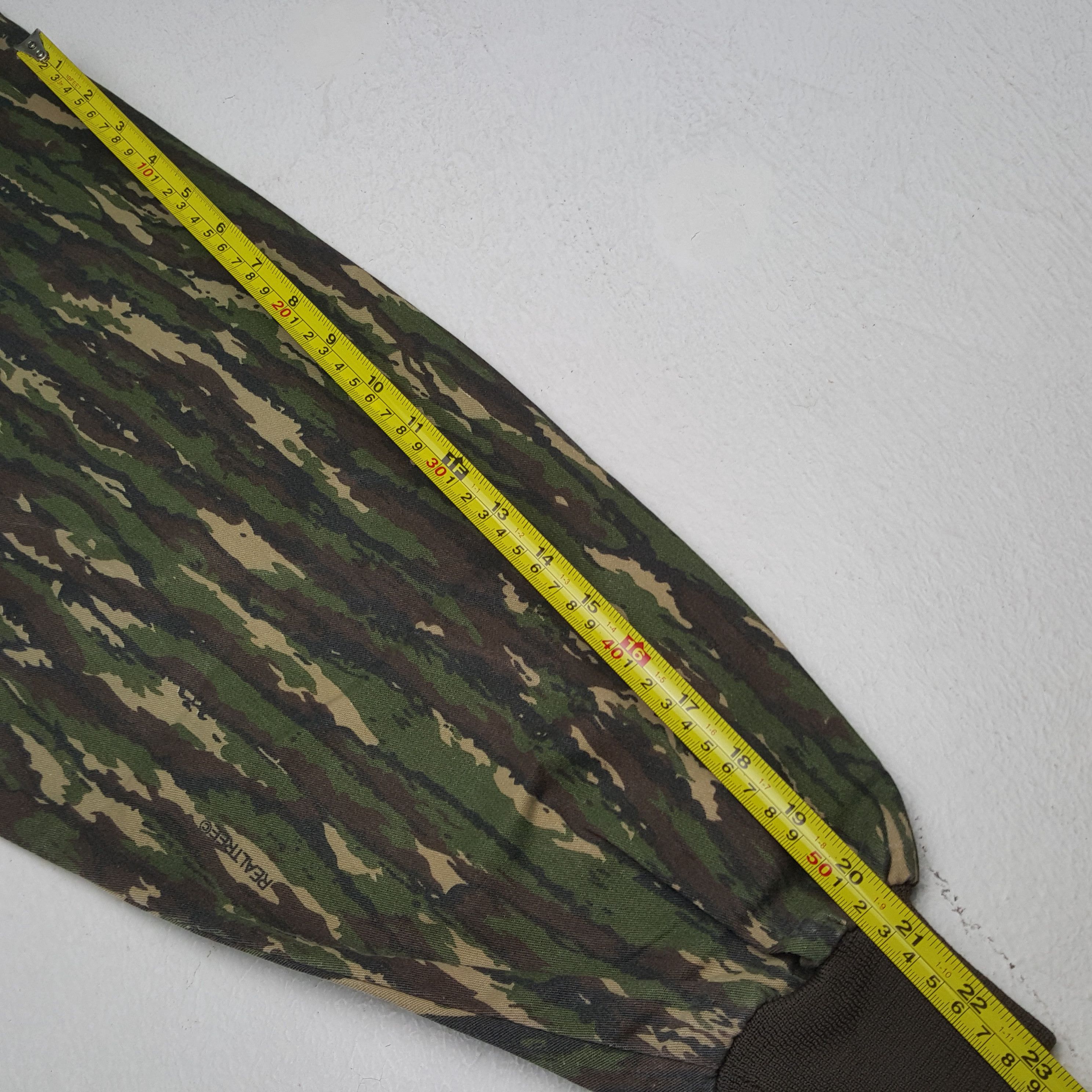 Vintage Vintage Realtree American Mountain Motif Jacket RR10 Size US XL / EU 56 / 4 - 5 Thumbnail