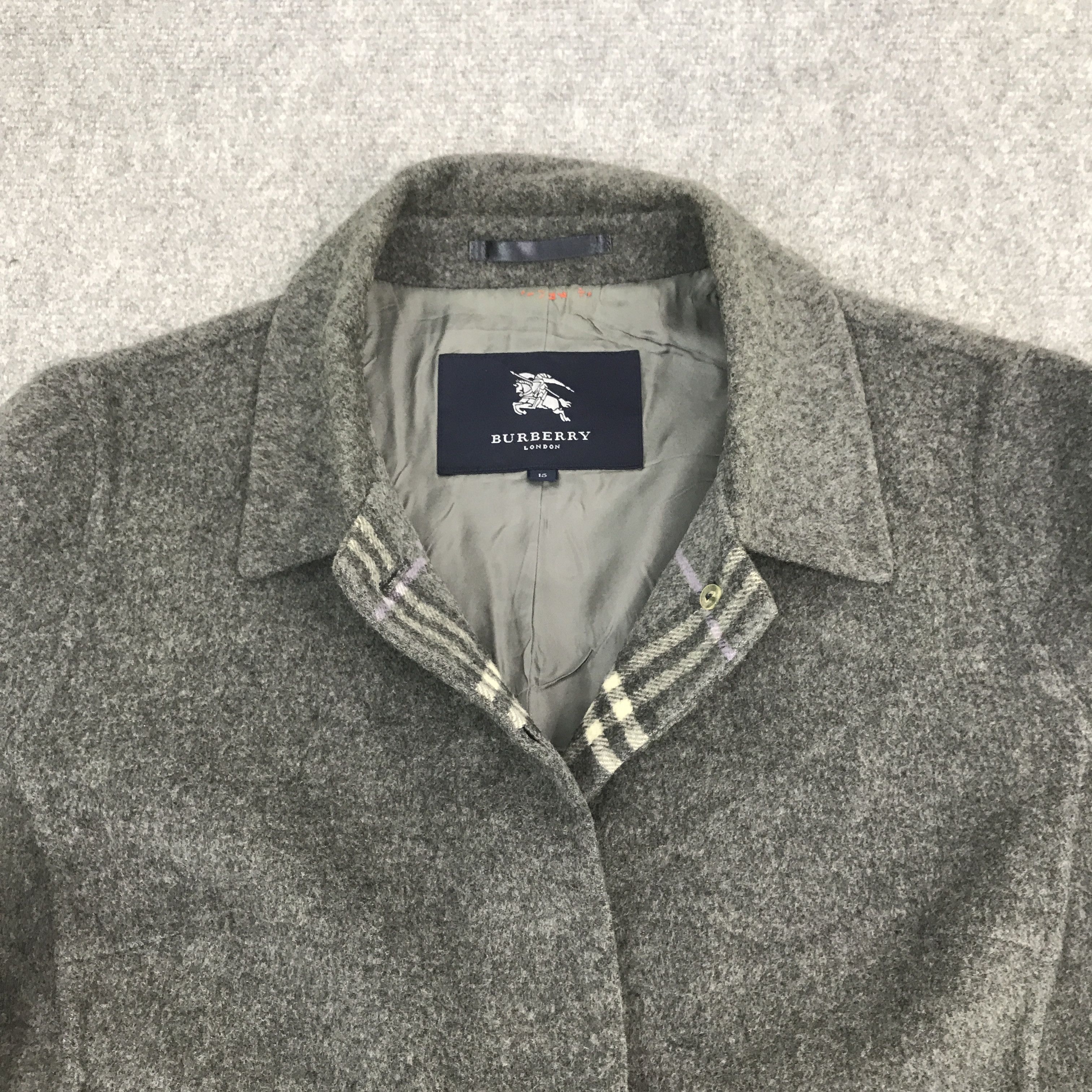 Burberry × Vintage Rare burberry london wool button up jacket Size US L / EU 52-54 / 3 - 8 Thumbnail