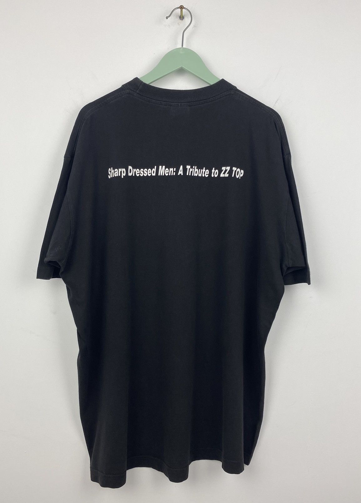 Band Tees Vintage ZZ Top 2002 Sharp Dressed Man T Shirt Tee Pink Floyd Size US XL / EU 56 / 4 - 8 Thumbnail