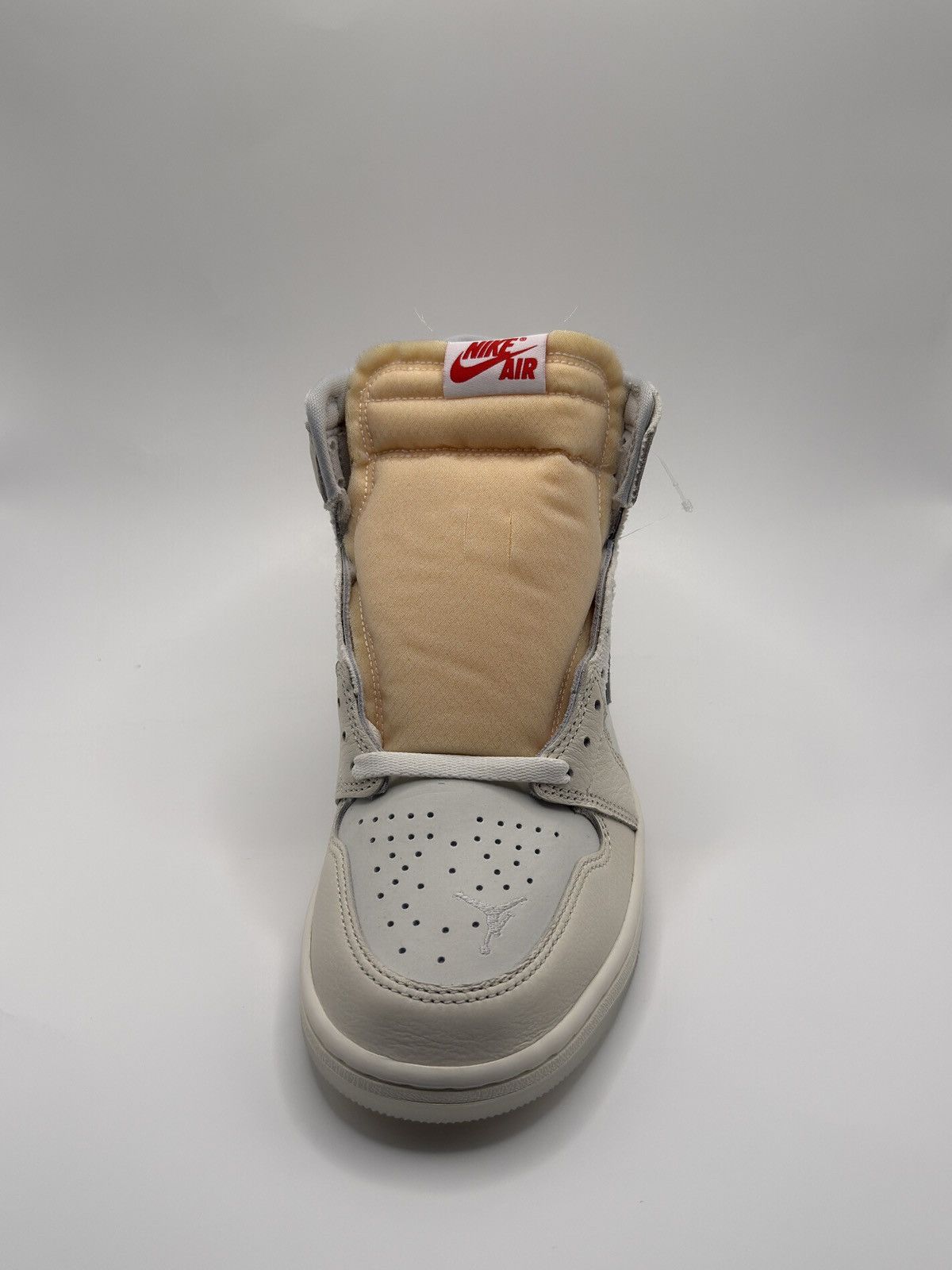 Jordan Brand Jordan 1 Retro High ‘Elephant Print Swoosh’ 9.5 Size US 9.5 / EU 42-43 - 3 Thumbnail